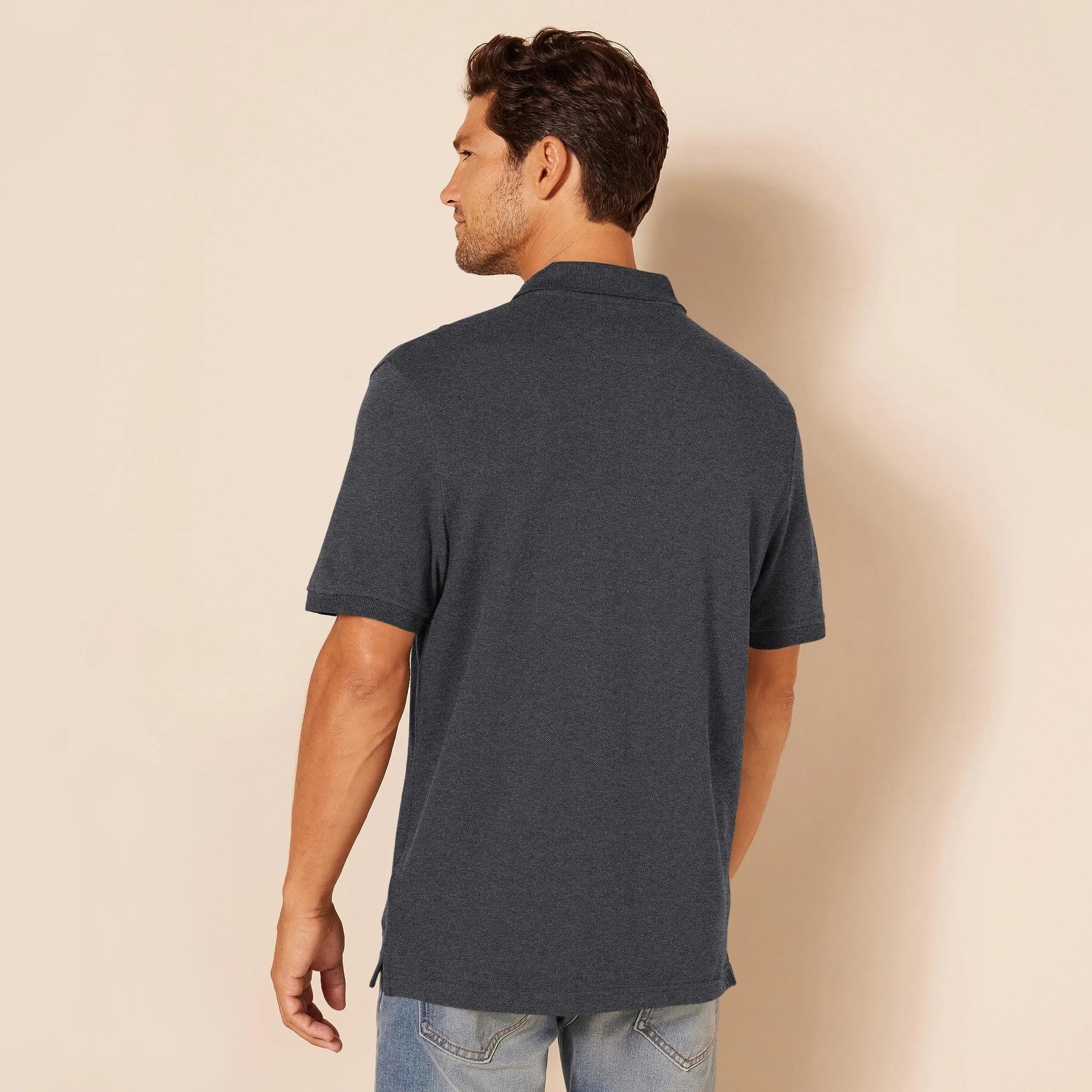 Amazon Essentials Polo in Piqué di Cotone Slim Uomo, Carbone Puntinato, L - immagine 3