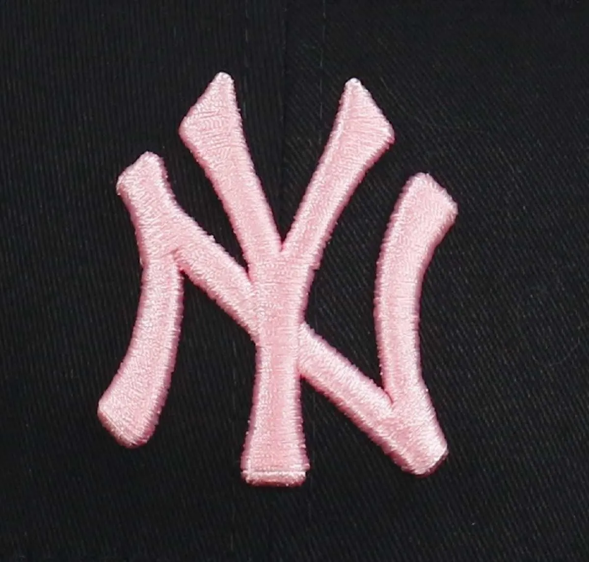 New Era York Yankees 9forty Adjustable Cap League Essential - Black/Pink - One Size - immagine 4