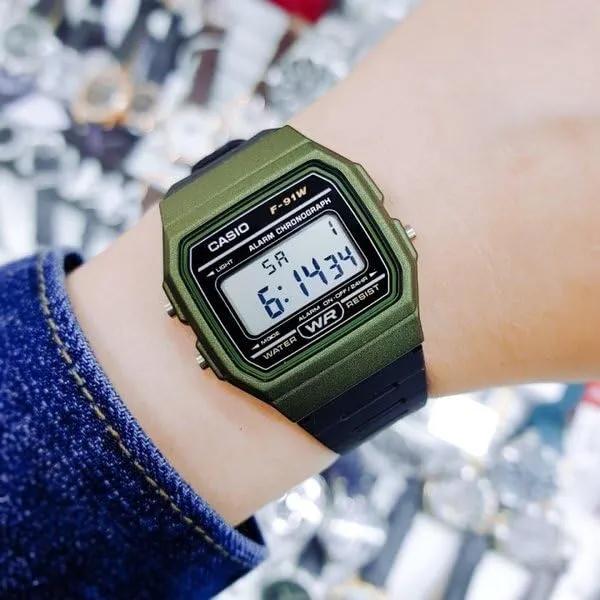Casio F-91WM-3ACF Orologio Digitale Verde - immagine 3