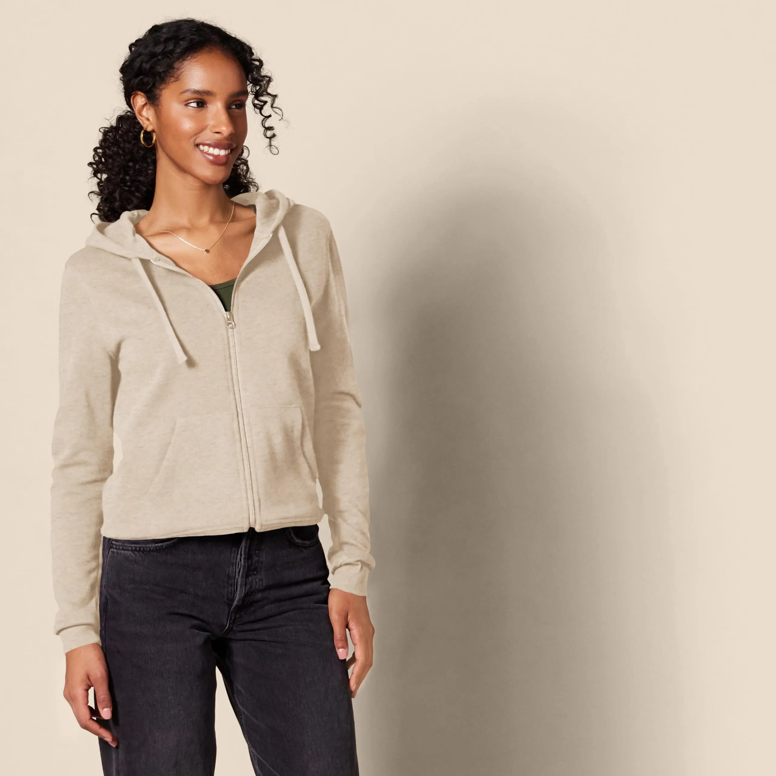 Amazon Essentials Felpa con cappuccio e cerniera in pile Donna, Avena Puntinato, XXL - immagine 3