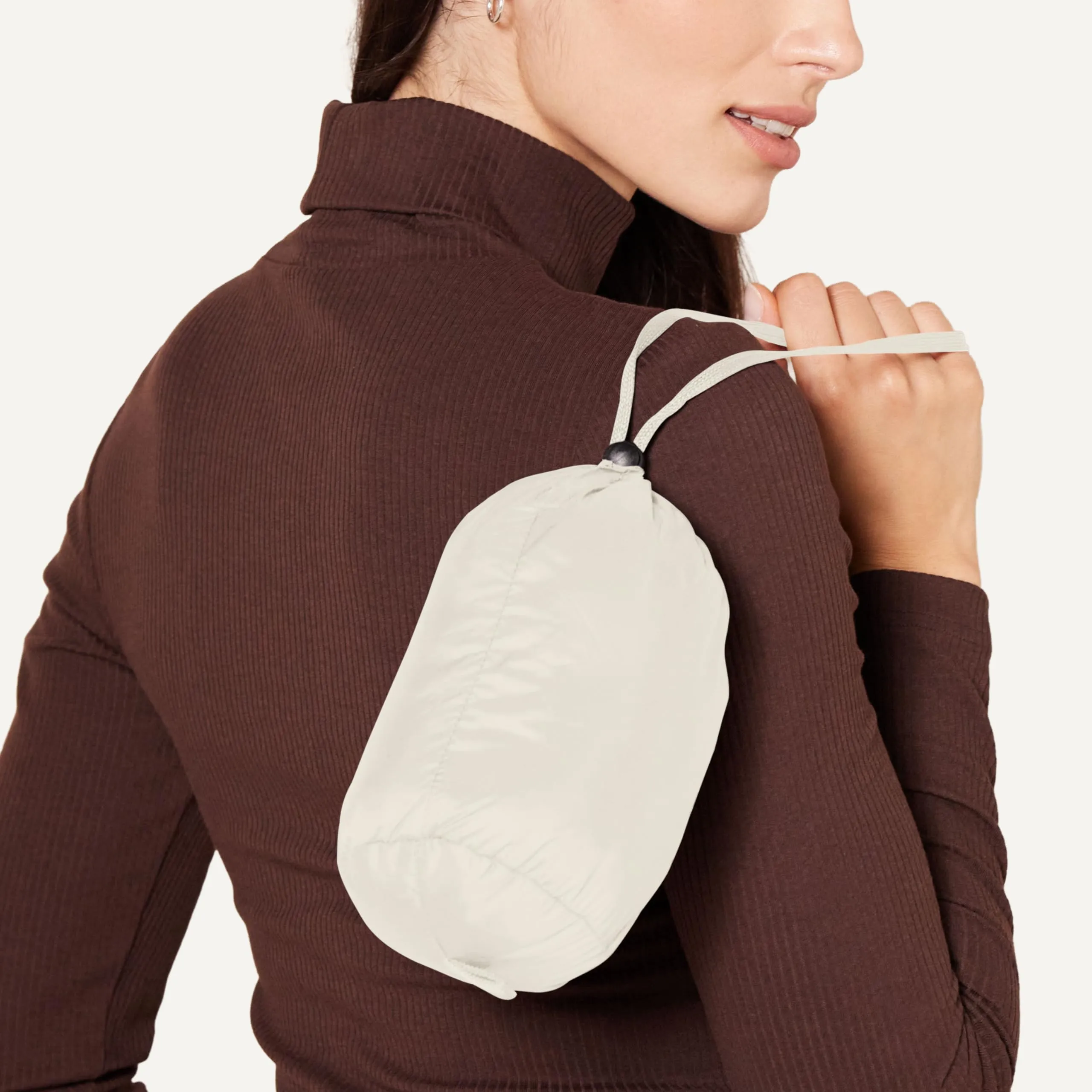 Amazon Essentials Piumino leggero resistente all'acqua ripiegabile Donna, Grigio Pietra, L - immagine 2