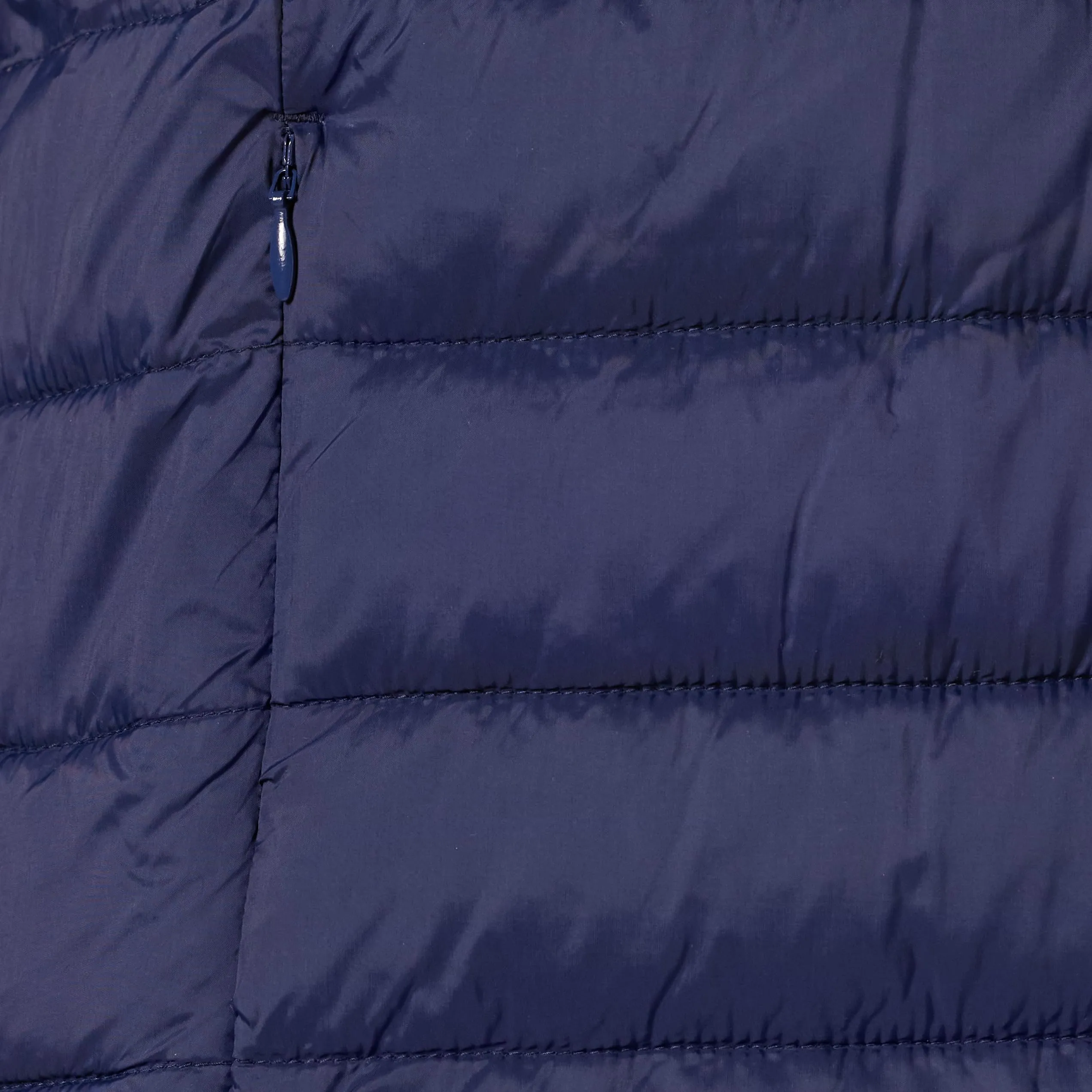 Amazon Essentials Piumino leggero resistente all'acqua ripiegabile Donna, Blu Marino, XXL - immagine 7