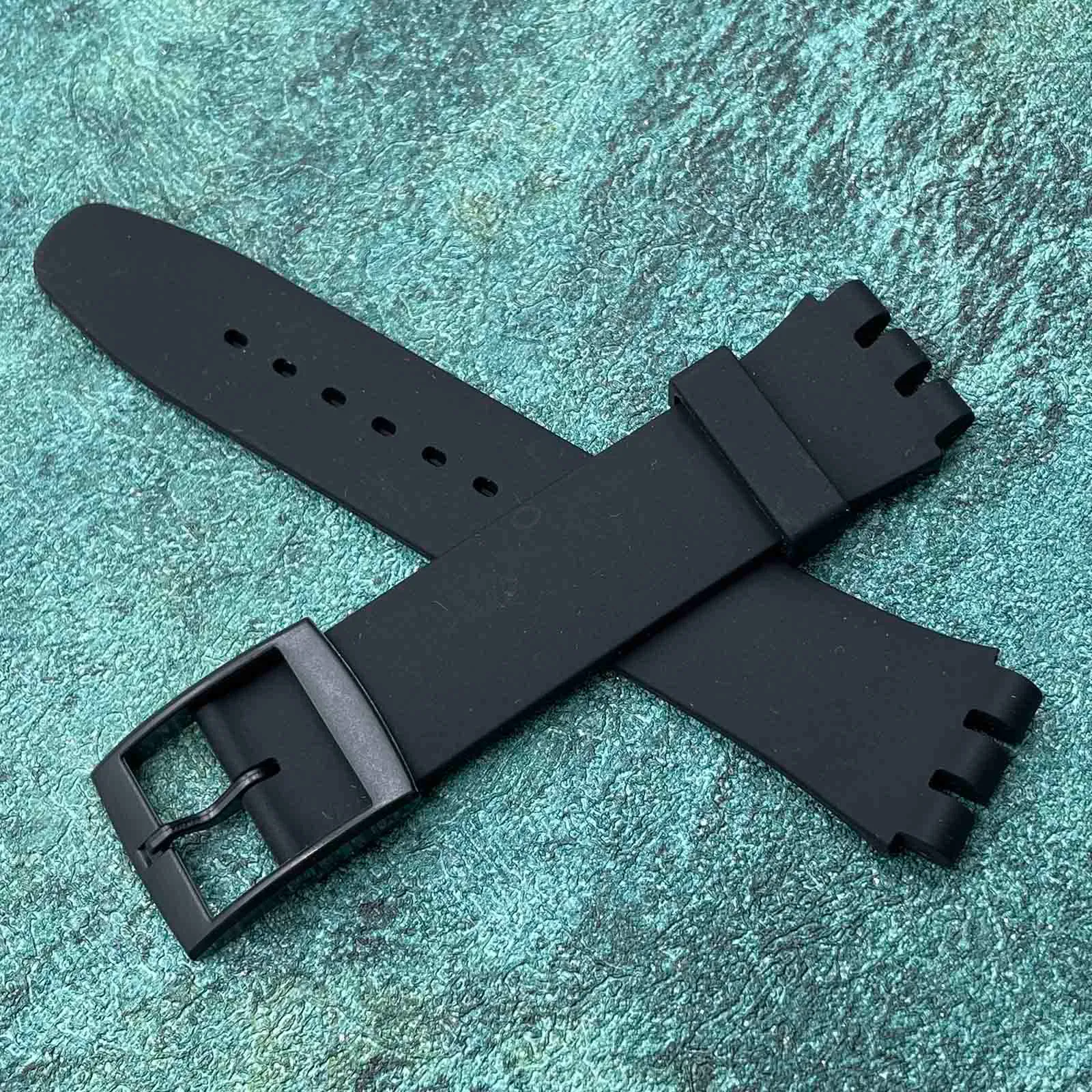 Rihahisy Cinturino in Silicone per Swatch, 20mm, Nero - immagine 6