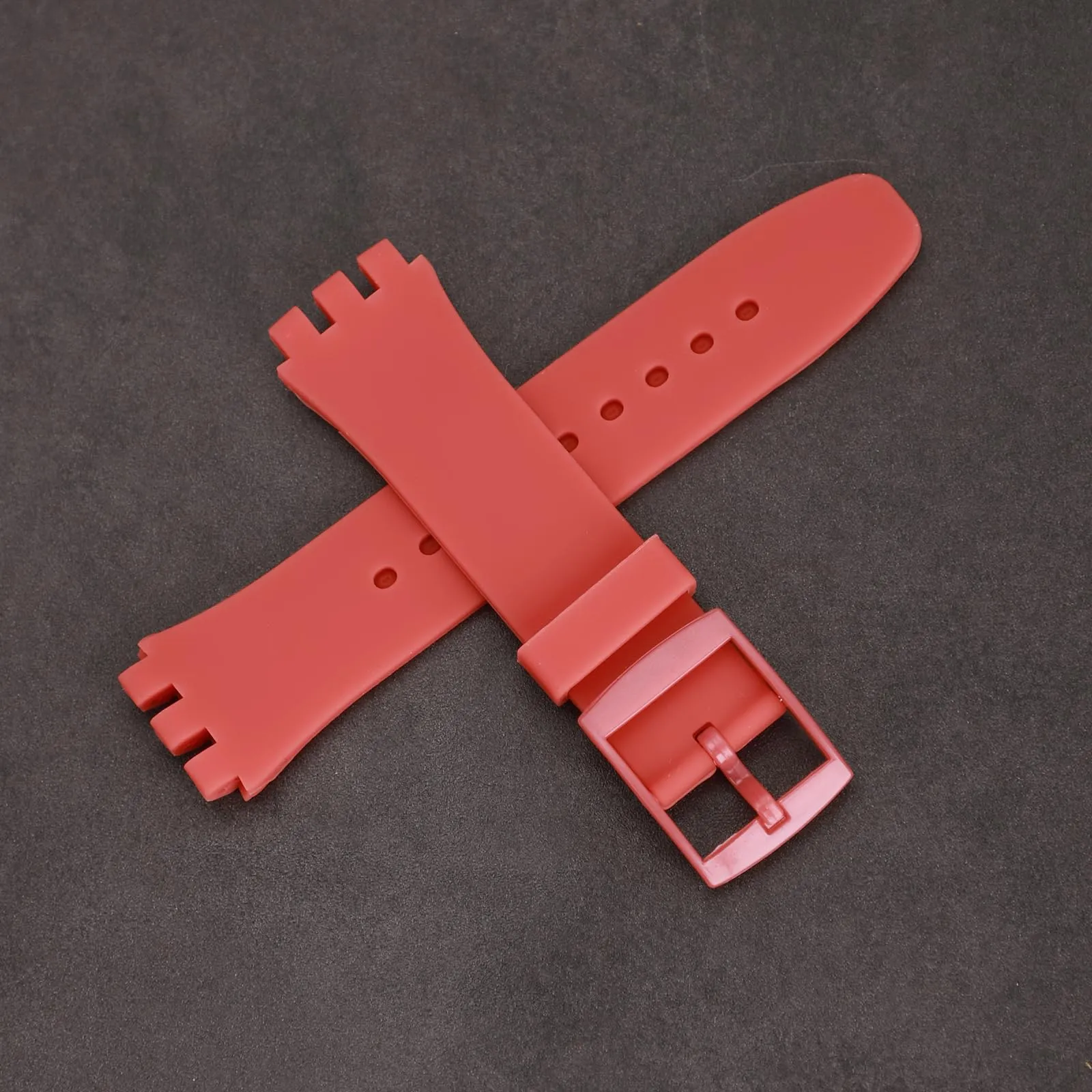 Rihahisy Cinturino in Gomma Siliconica per Swatch, 20mm, Rosso Vino Chiaro - immagine 5