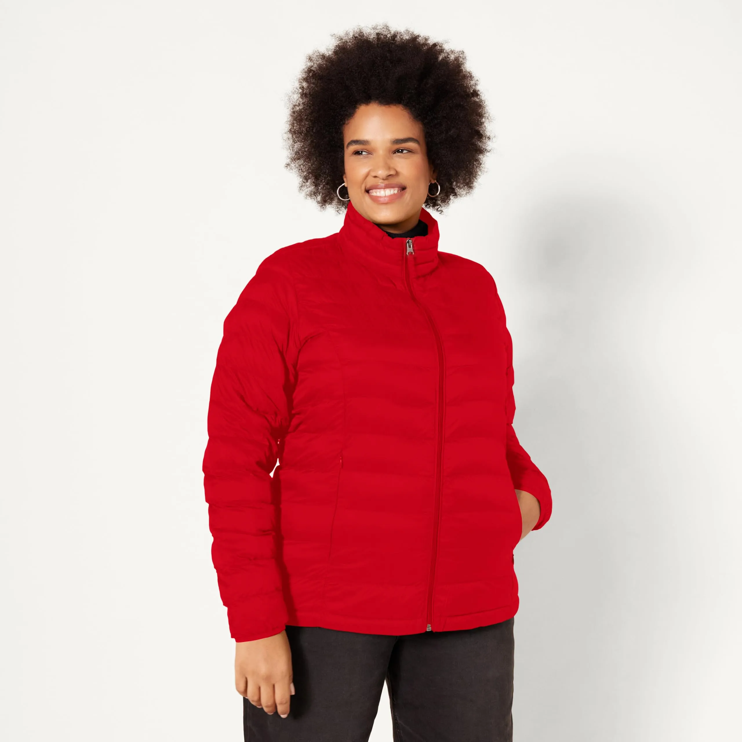 Amazon Essentials Piumino Leggero Resistente all'Acqua Ripiegabile Donna, Rosso Papavero Brillante, XS - immagine 5