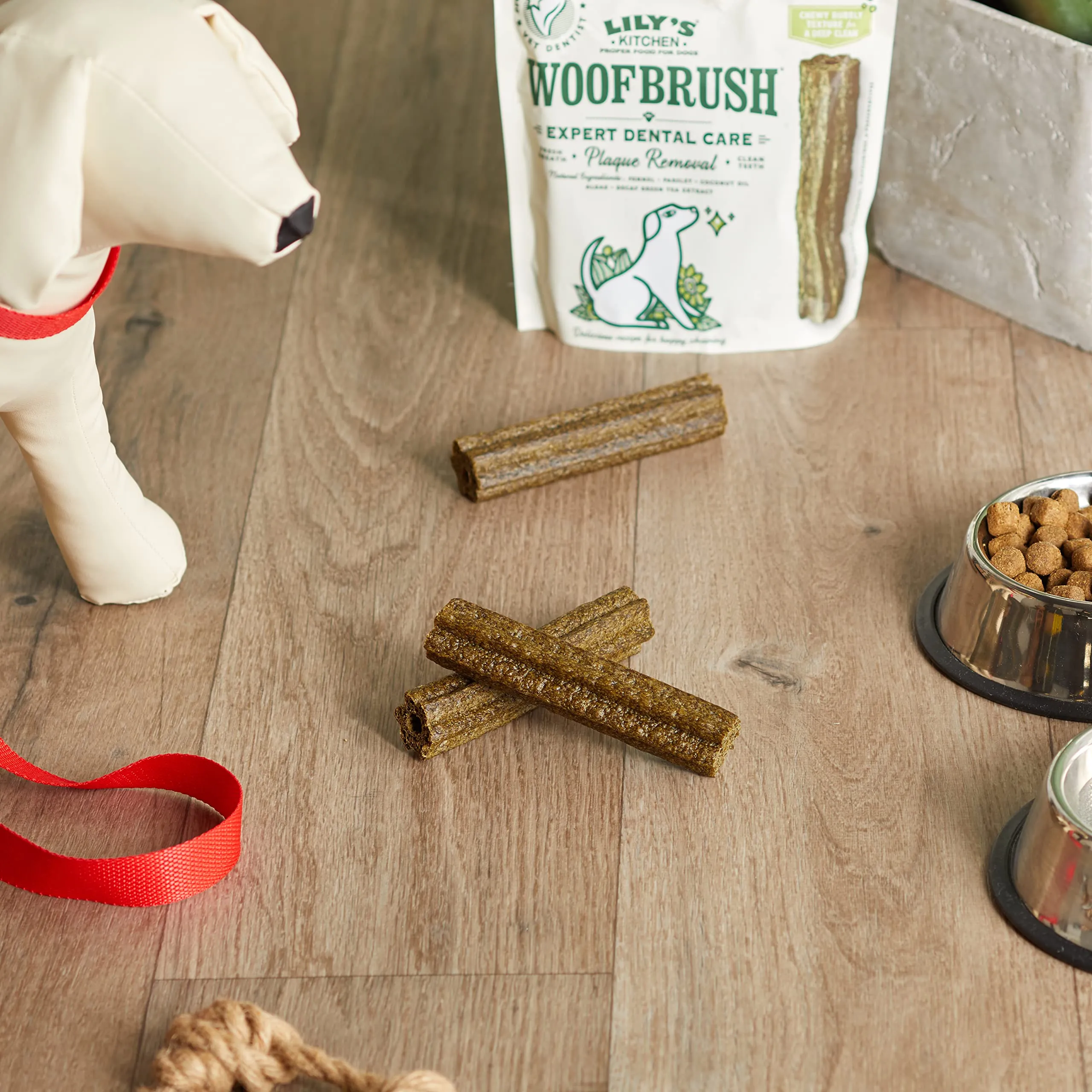 Lily's Kitchen Woofbrush Bastoncini Dentali Grandi per Cani Adulti (7 x 47g) - immagine 2