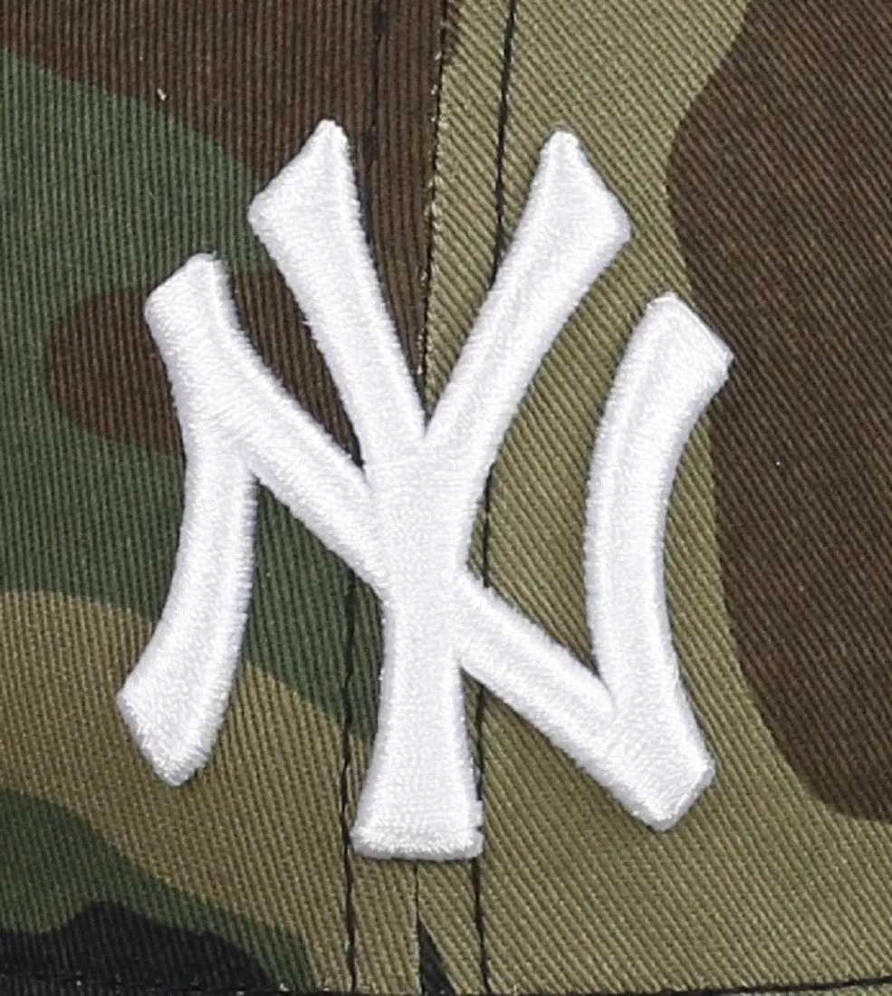 New Era York Yankees 9forty Adjustable Cap League Essential Camouflage - One Size - immagine 3