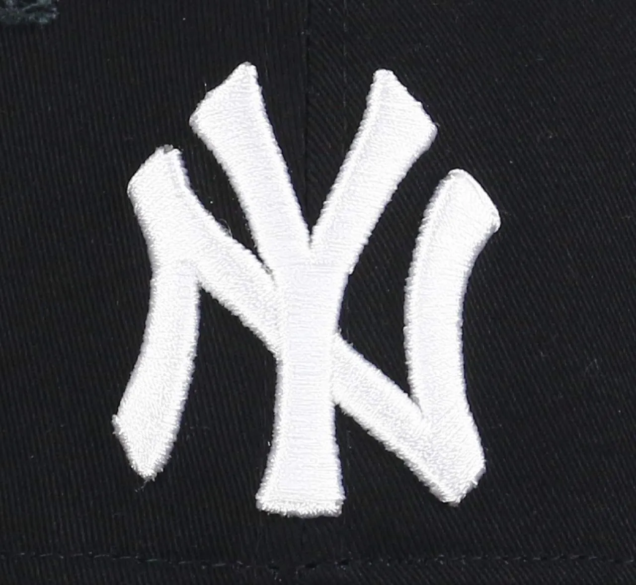 New Era New York Yankees 9Forty Distressed Cap - Black, One Size - immagine 3