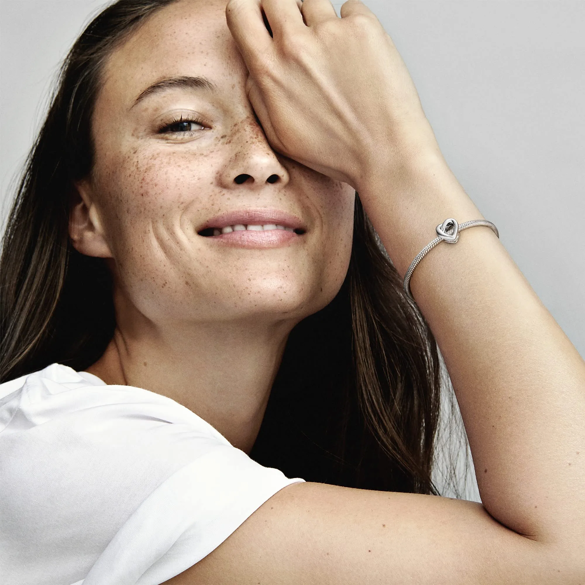 Pandora Icons Ciondolo Cuore Annodato in Argento Sterling 925 - immagine 2