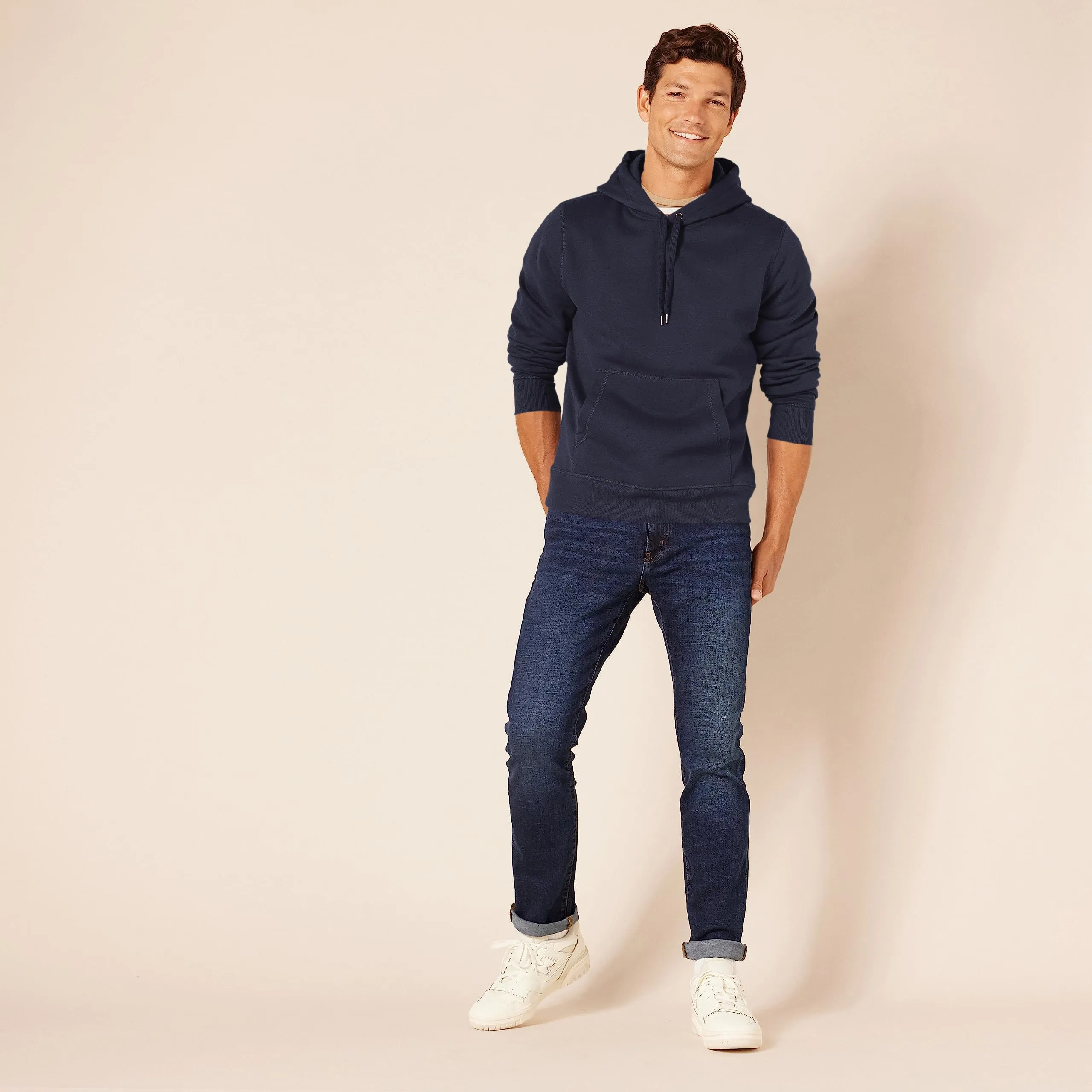 Amazon Essentials Felpa con Cappuccio Uomo, Blu Marino Scuro, XS - immagine 4