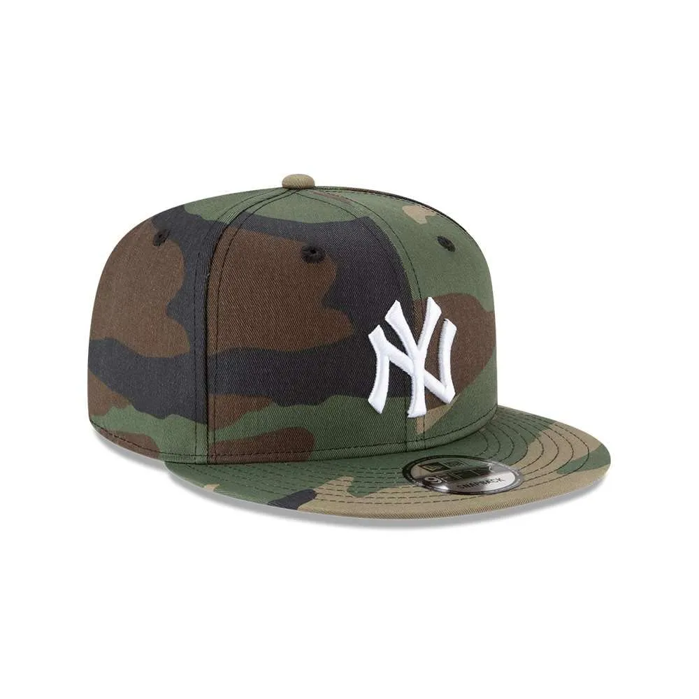New Era x MLB Men's New York Yankees 9Fifty Snapback Hat - Camo Green - immagine 3