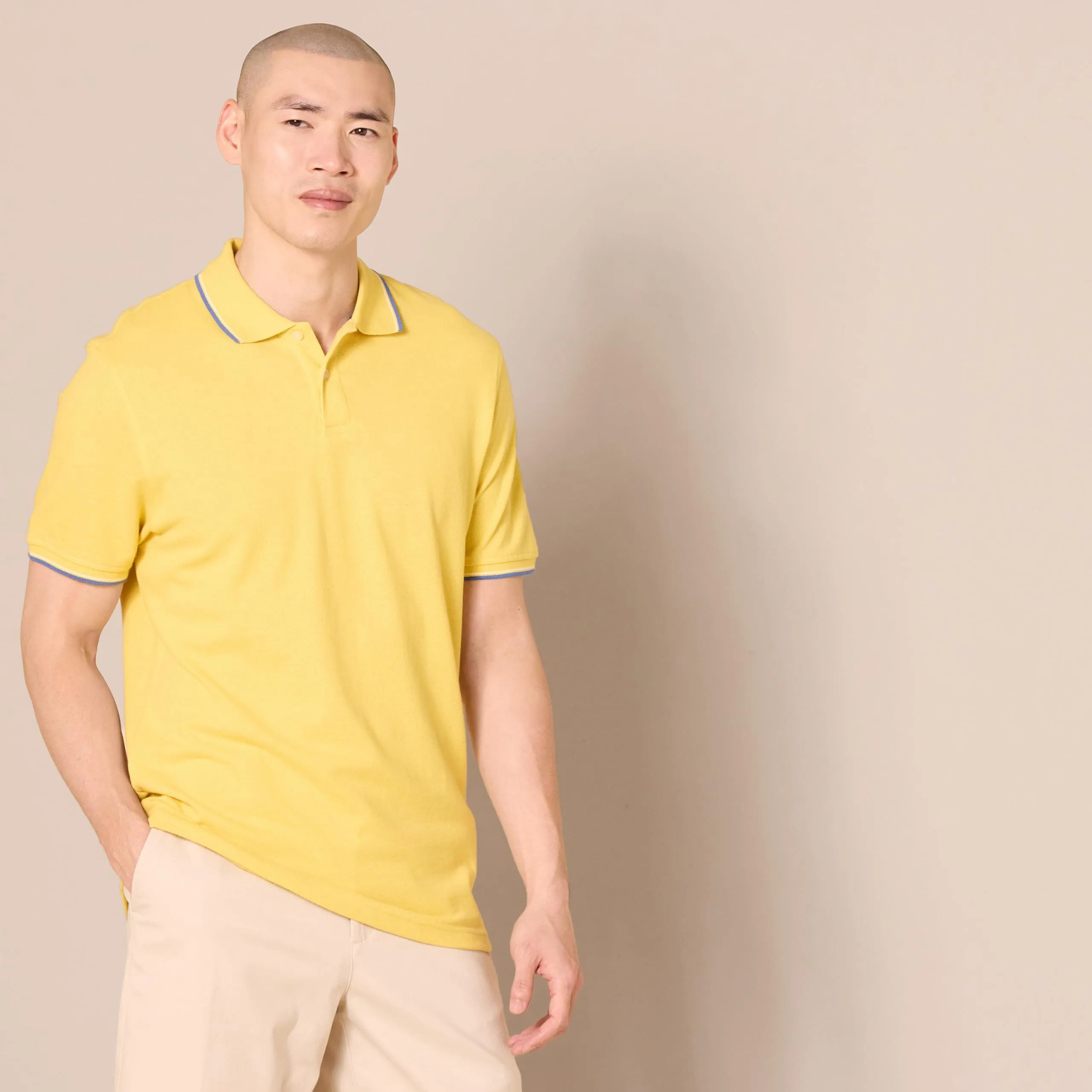 Amazon Essentials Polo in piqué di Cotone Slim Uomo, Giallo Thin Stripe, S - immagine 3