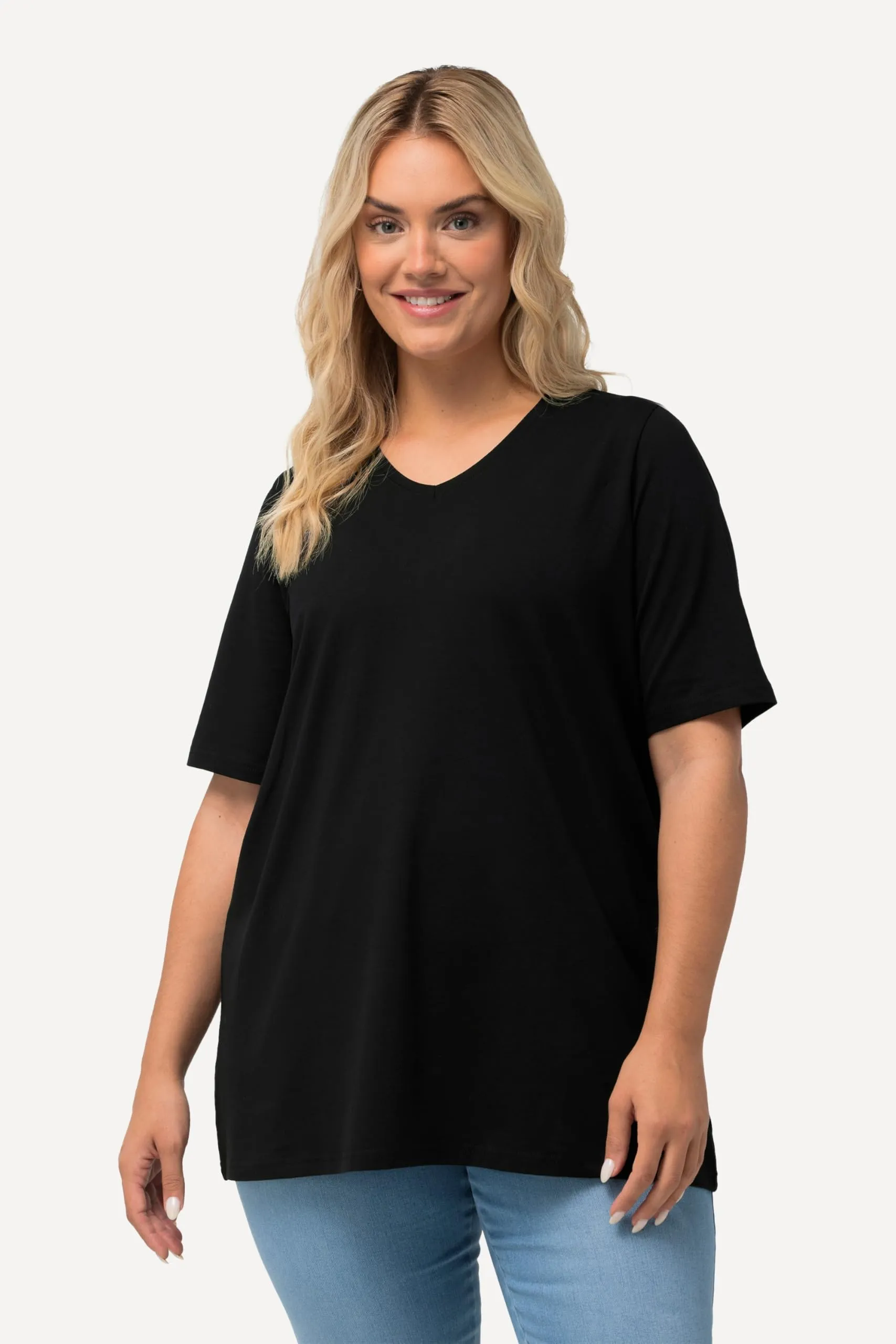 Ulla Popken Maglietta Basic Scollo a V Rilassata a Mezza Manica Donna, Nero, 68-70 - immagine 3