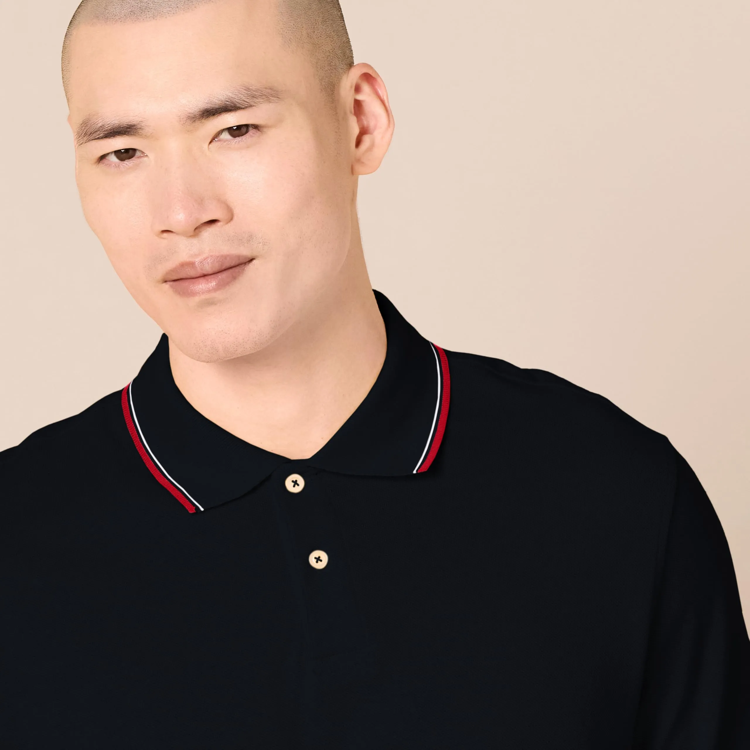 Amazon Essentials Men's Slim-Fit Cotton Piqué Polo, Nero Thin Stripe, M - immagine 4