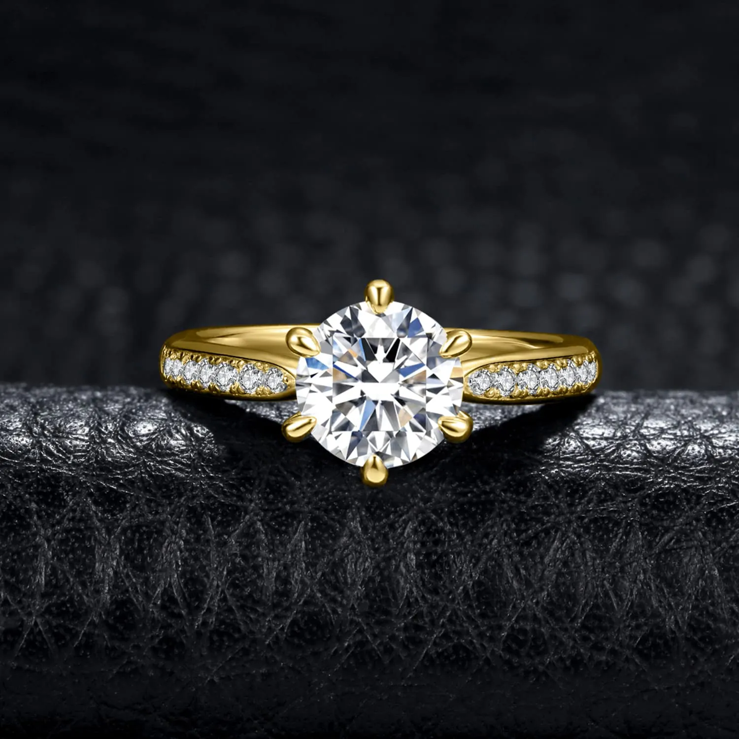 JewelryPalace Classico Anello Solitario Donna, Placcato Oro Giallo 14K, Zirconia Cubica 3ct con Pietre Laterali, Misura 22 - immagine 3