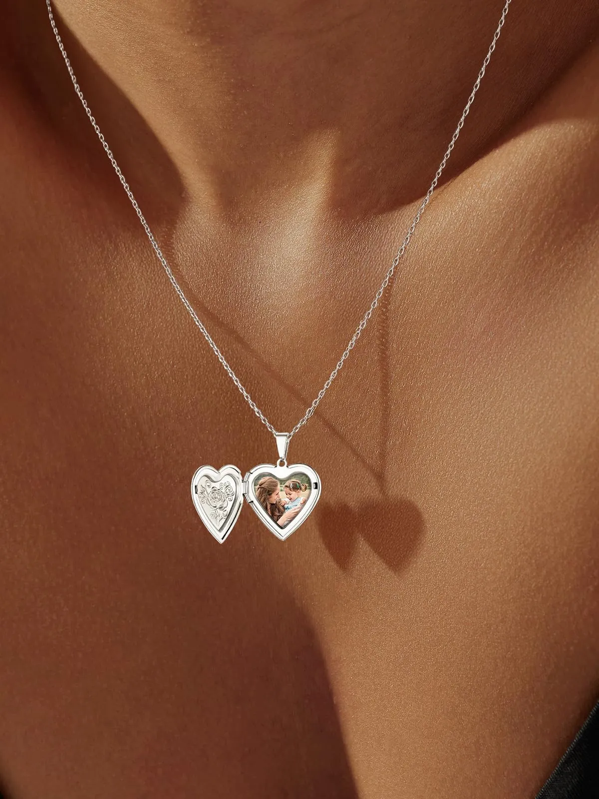 U7 Collana Donna Portafoto Cuore Apribile Fiore Rosa in Acciaio Inossidabile - immagine 4