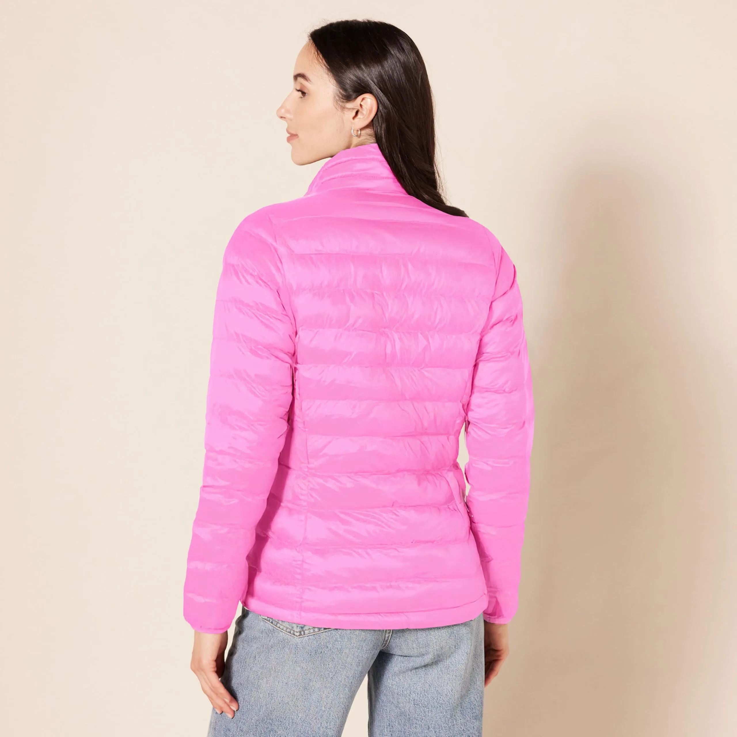 Amazon Essentials Piumino Leggero Resistente all'Acqua Ripiegabile Donna, Rosa Fluo, XS - immagine 3