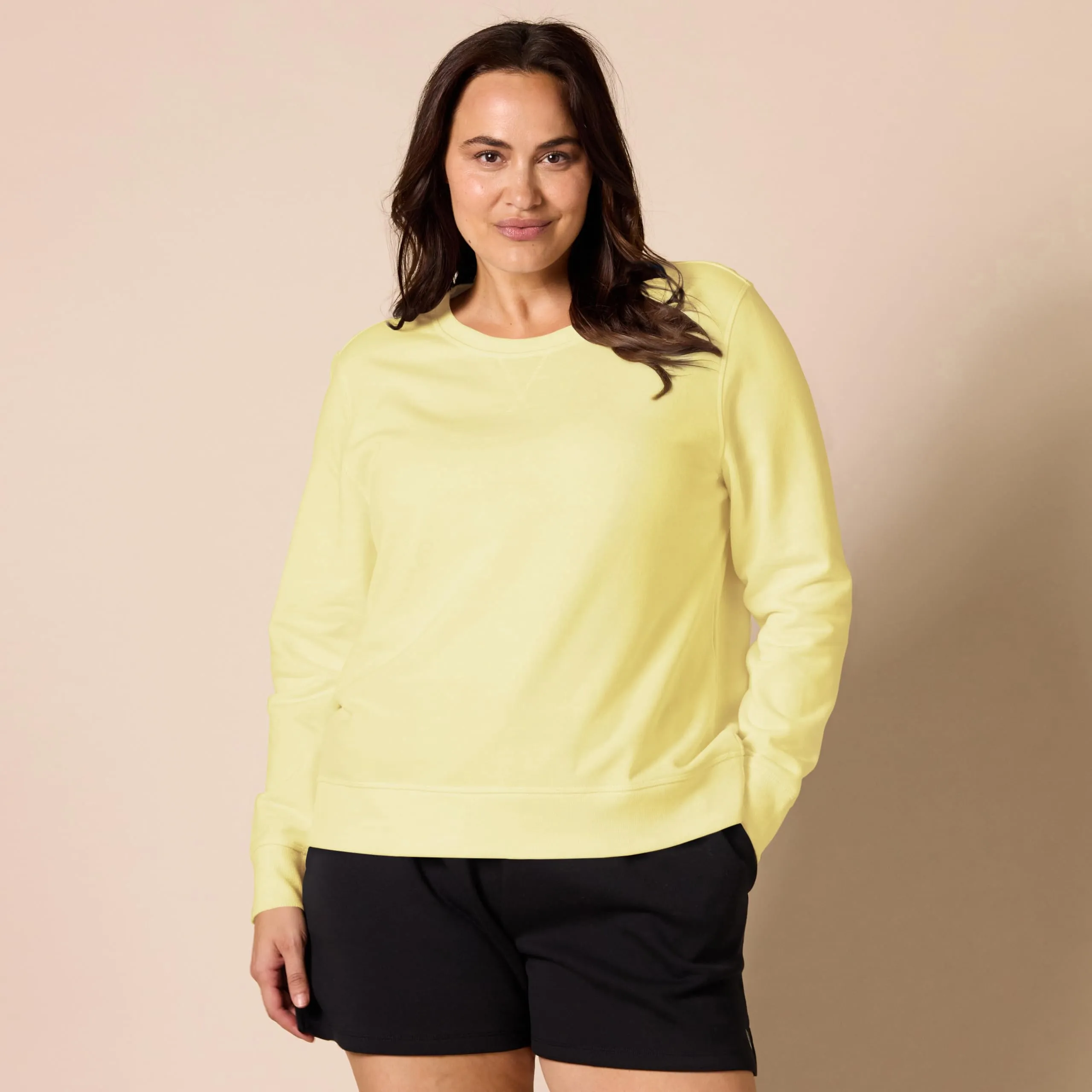 Amazon Essentials Felpa Girocollo da Donna in Pile di Spugna Francese, Giallo Chiaro, L - immagine 6