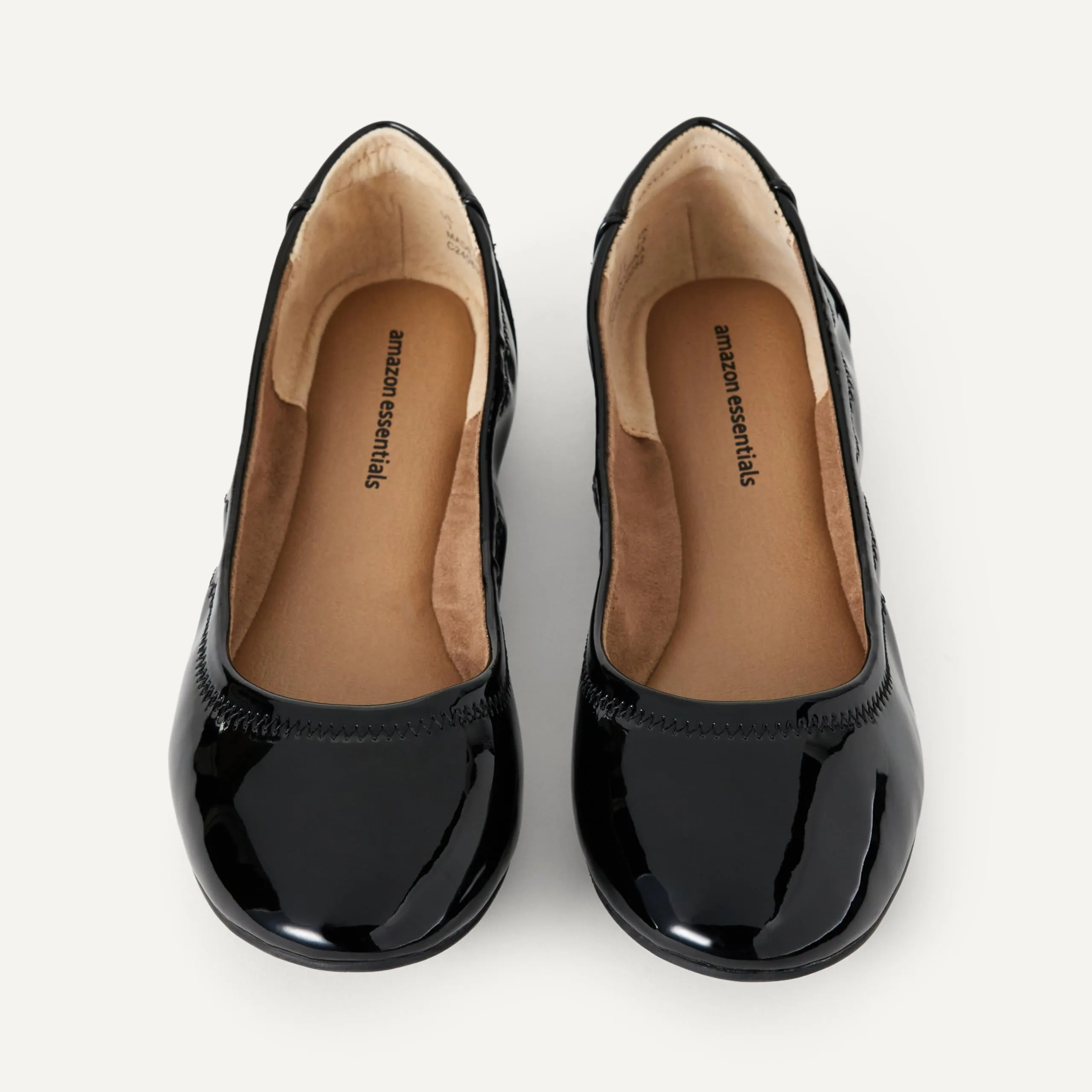 Amazon Essentials Ballerine Slip-on Donna, Nero Pelle Verniciata, 39.5 EU Larga - immagine 4