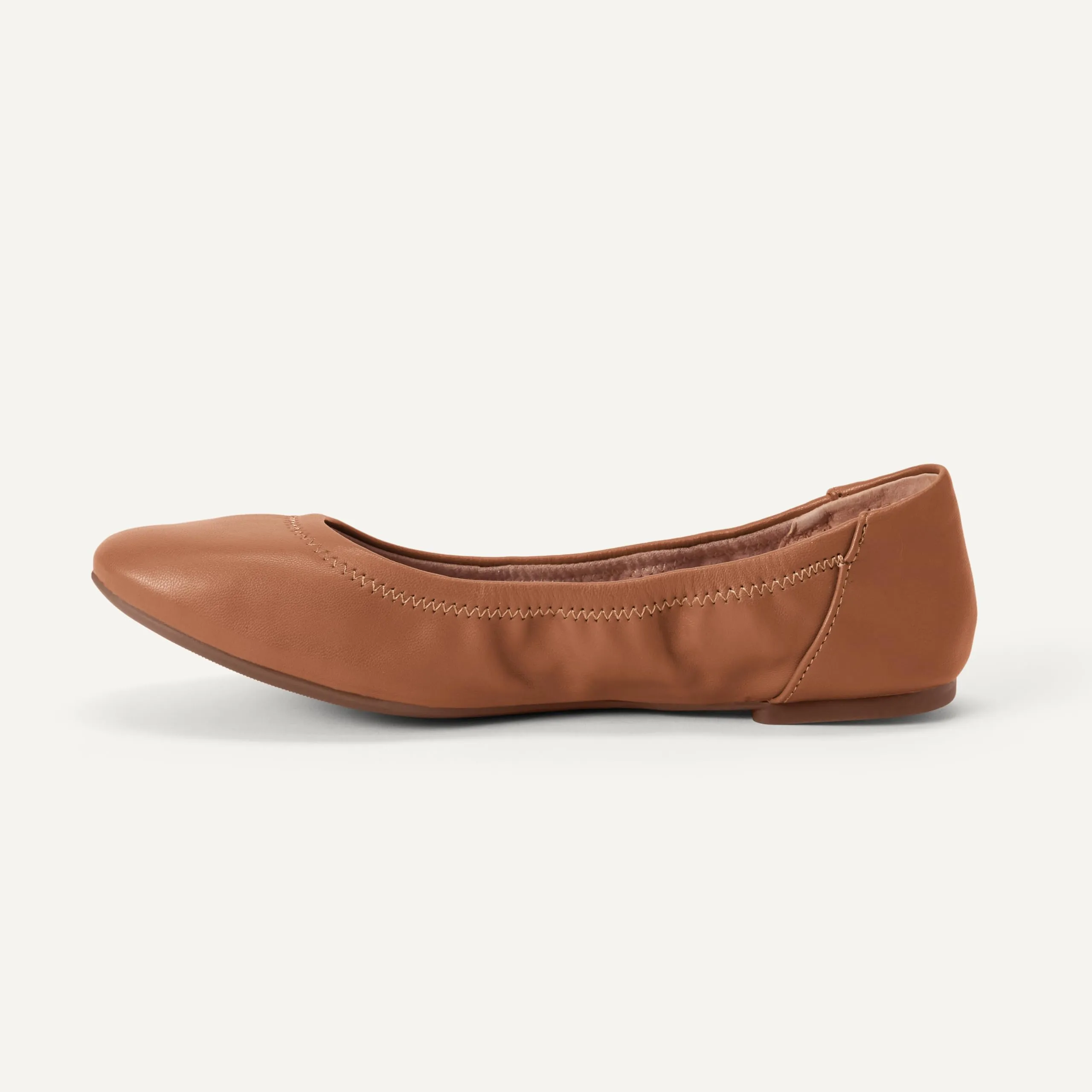 Amazon Essentials Ballerine Slip-on Donna, Cammello, 39 EU Larga - immagine 3