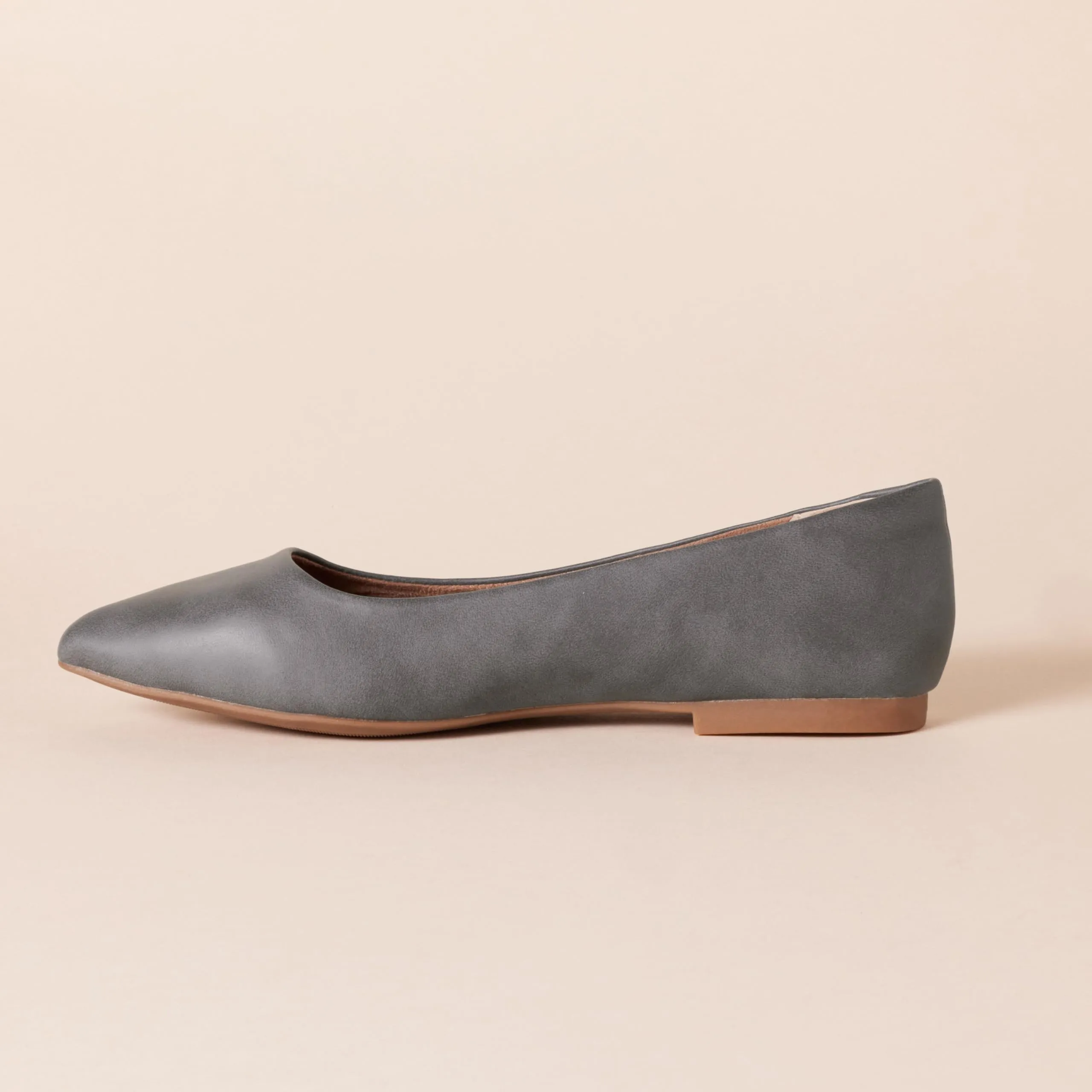 Amazon Essentials Ballerine Basse Donna, Carbone, 39 EU Larga - immagine 2