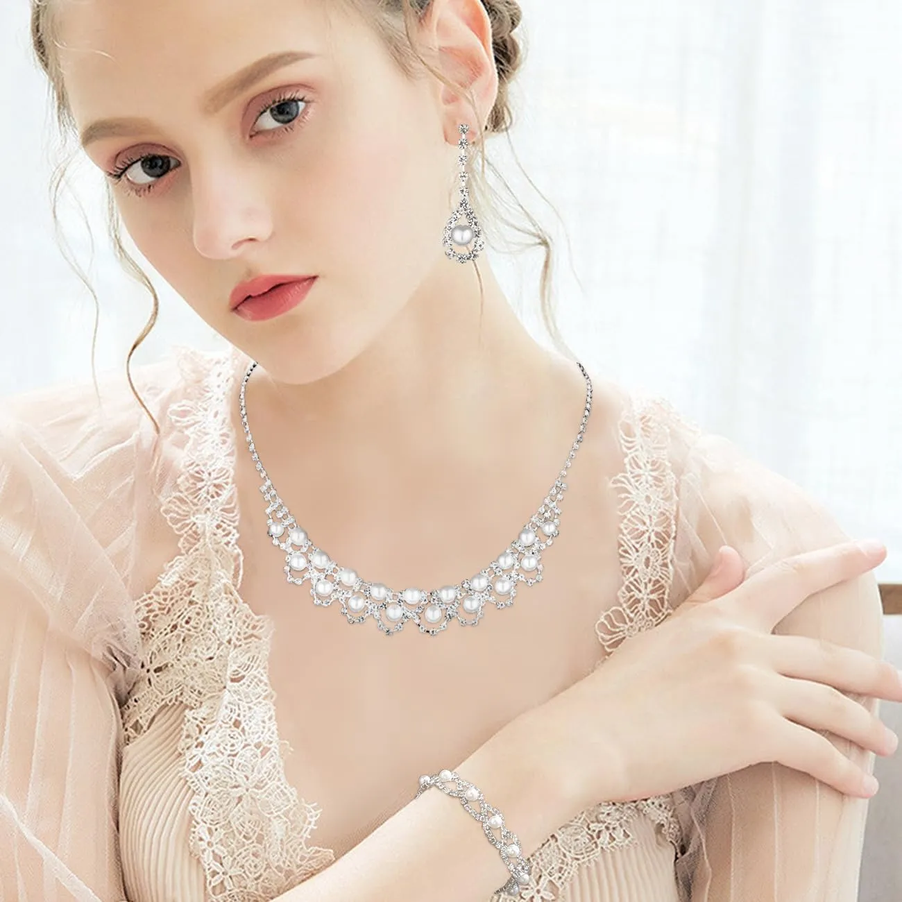 TOEECY Set di Gioielli da Sposa con Collana, Bracciale e Orecchini in Strass e Perle (#4) - immagine 5