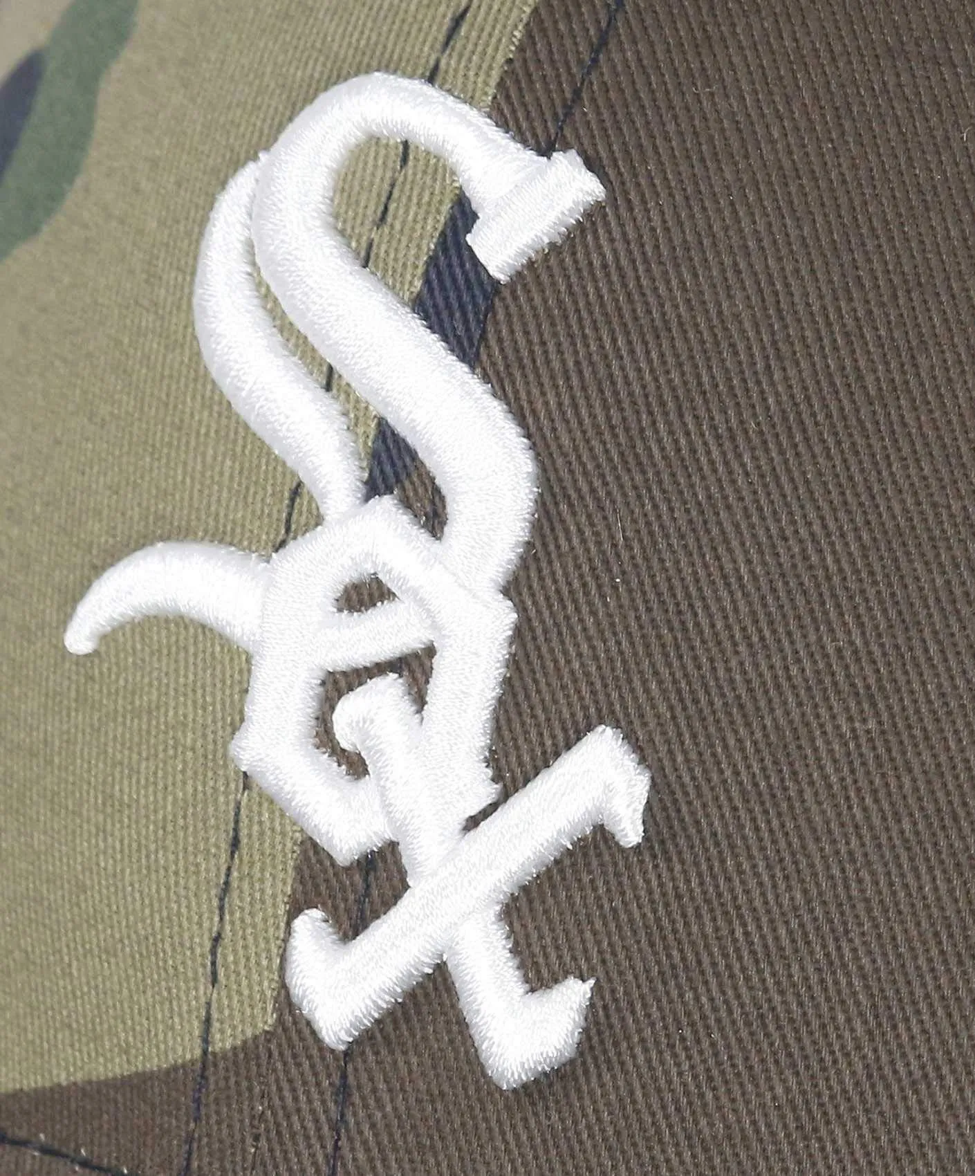 New Era Chicago White Sox 9forty Adjustable Snapback Cap MLB Essential Camo Camouflage/White - One Size - immagine 3