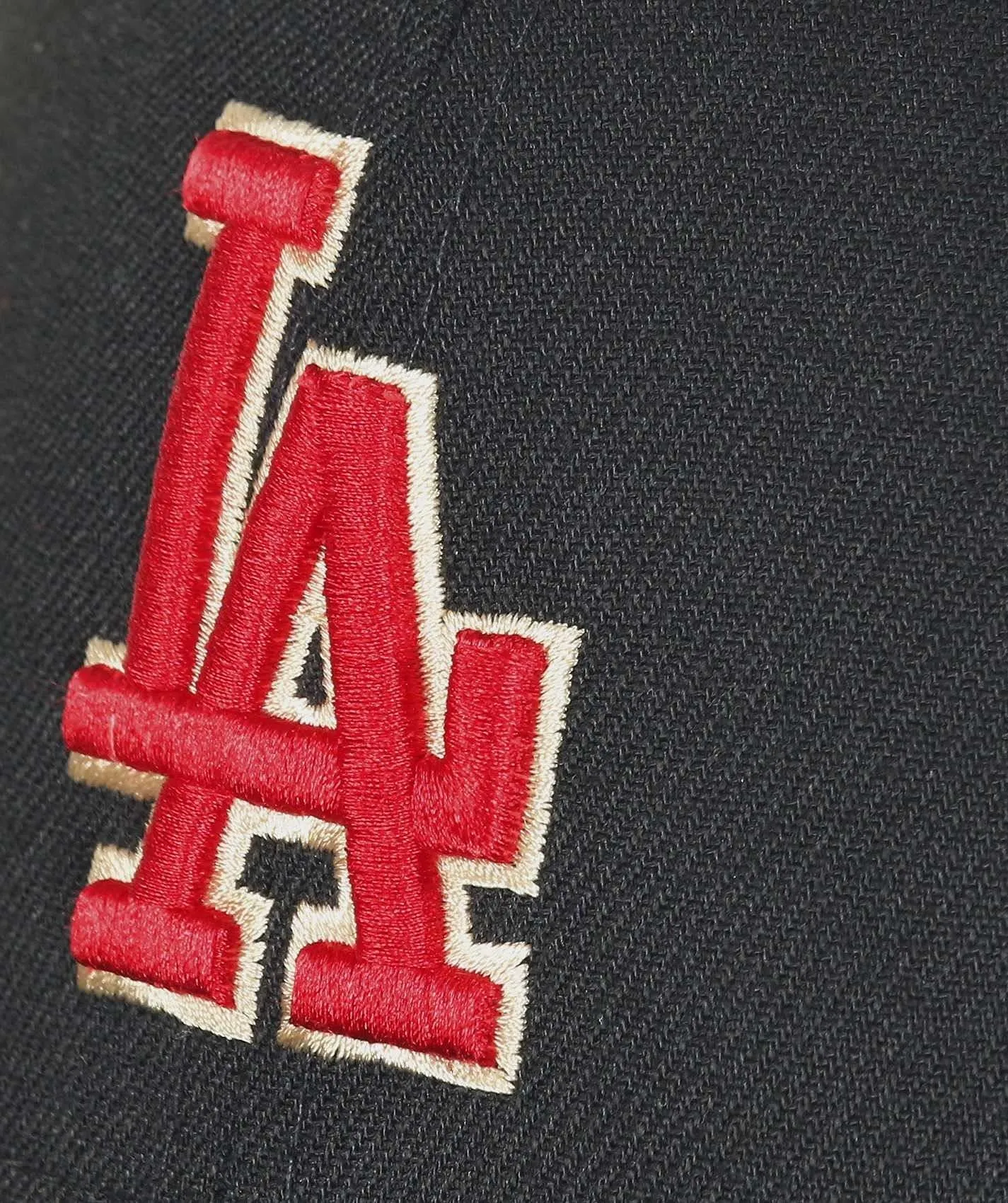New Era Los Angeles Dodgers 9FORTY Adjustable Snapback Cap MLB Essential Black/Beige - One Size - immagine 3