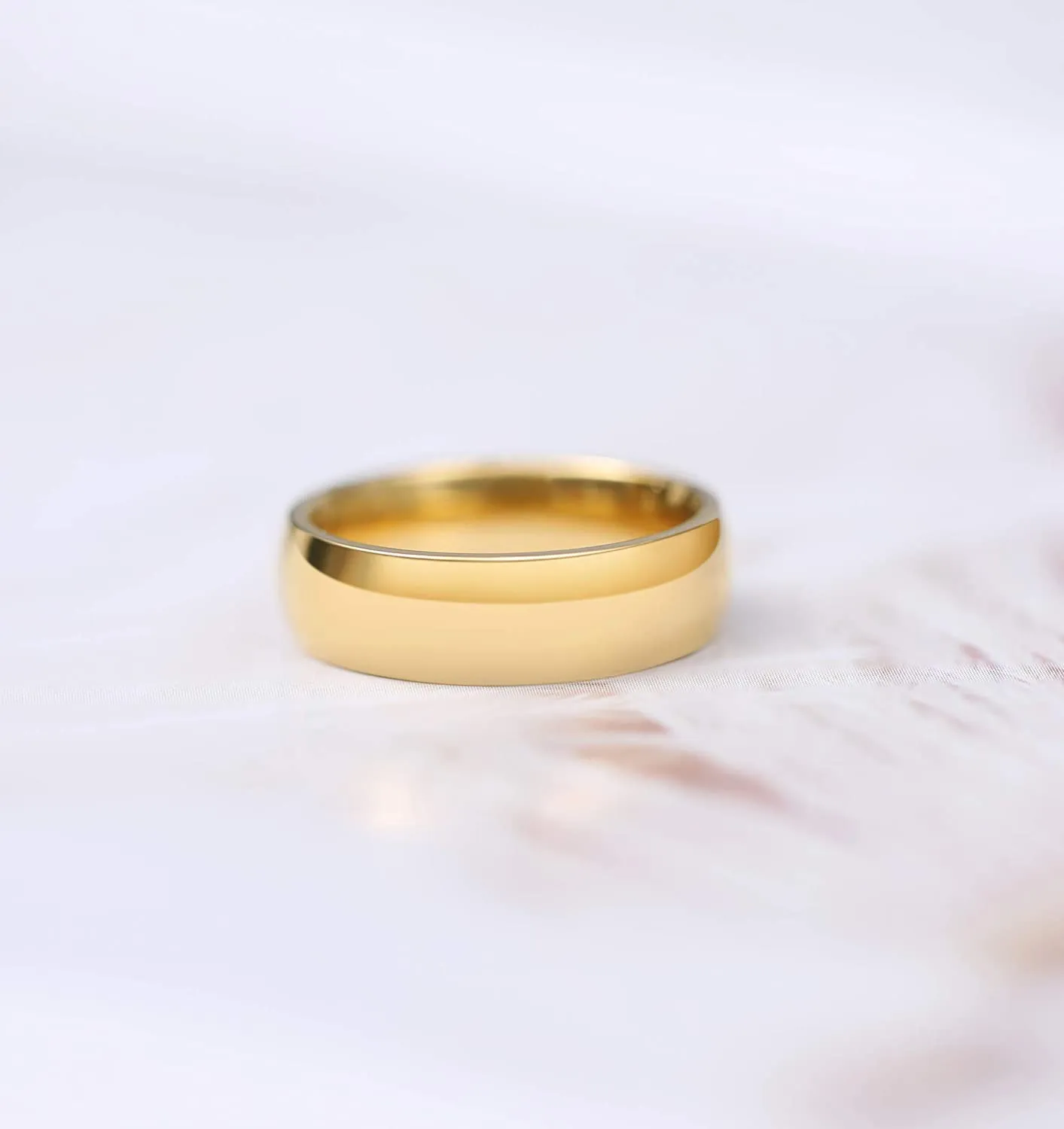 Zakk Anello in titanio lucido per uomo e donna, fascia impilabile 6mm, Oro - immagine 2
