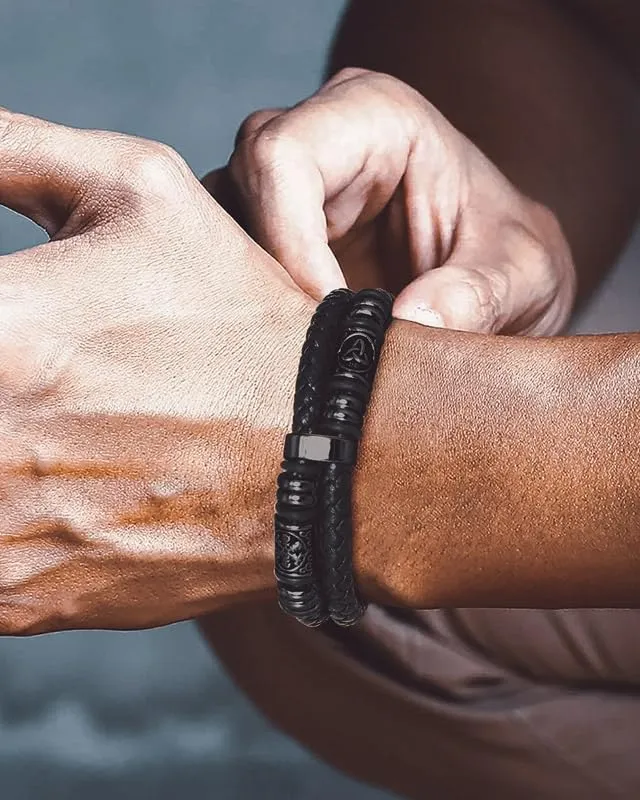 Bandmax Bracciale Personalizzato Uomo in Pelle con Triquetra Celtica e Bussola, 21 cm - immagine 2