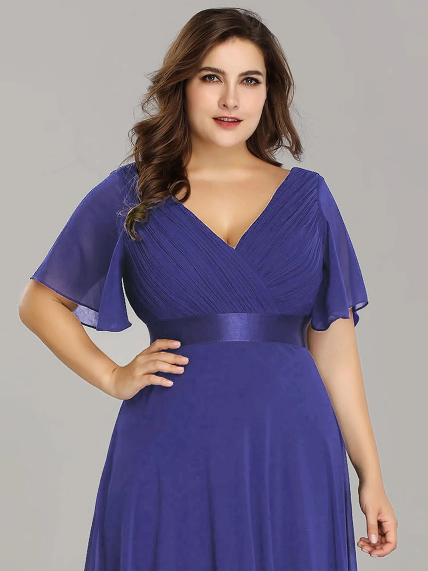 Ever-Pretty Vestito da Cerimonia Donna Stile Impero Linea ad A Scollo a V Maniche Corte Lungo Blu Reale 46EU - immagine 3