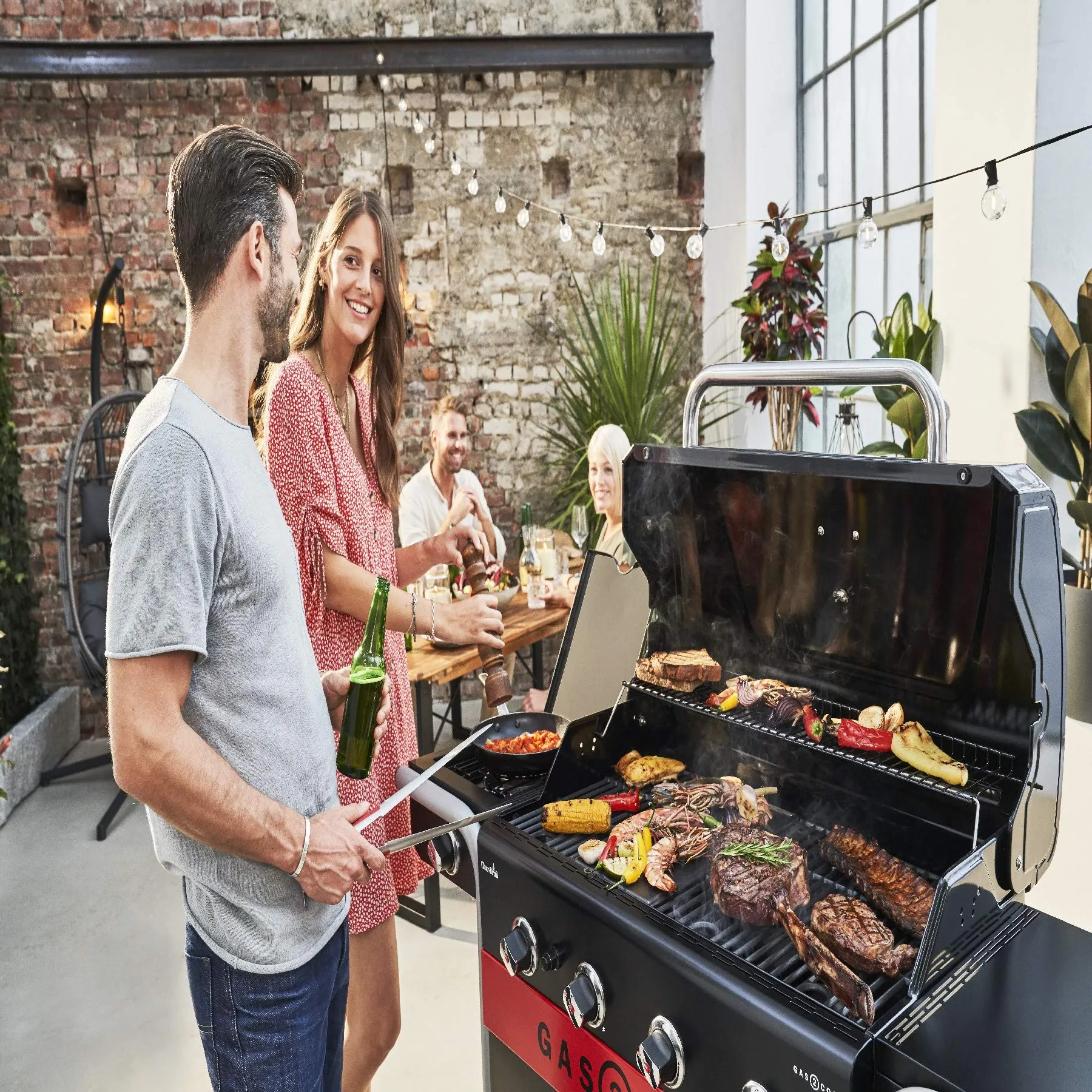 Char-Broil Gas2Coal 2.0 440 Hybrid Gas and Charcoal Grill, 4 Burners - immagine 10