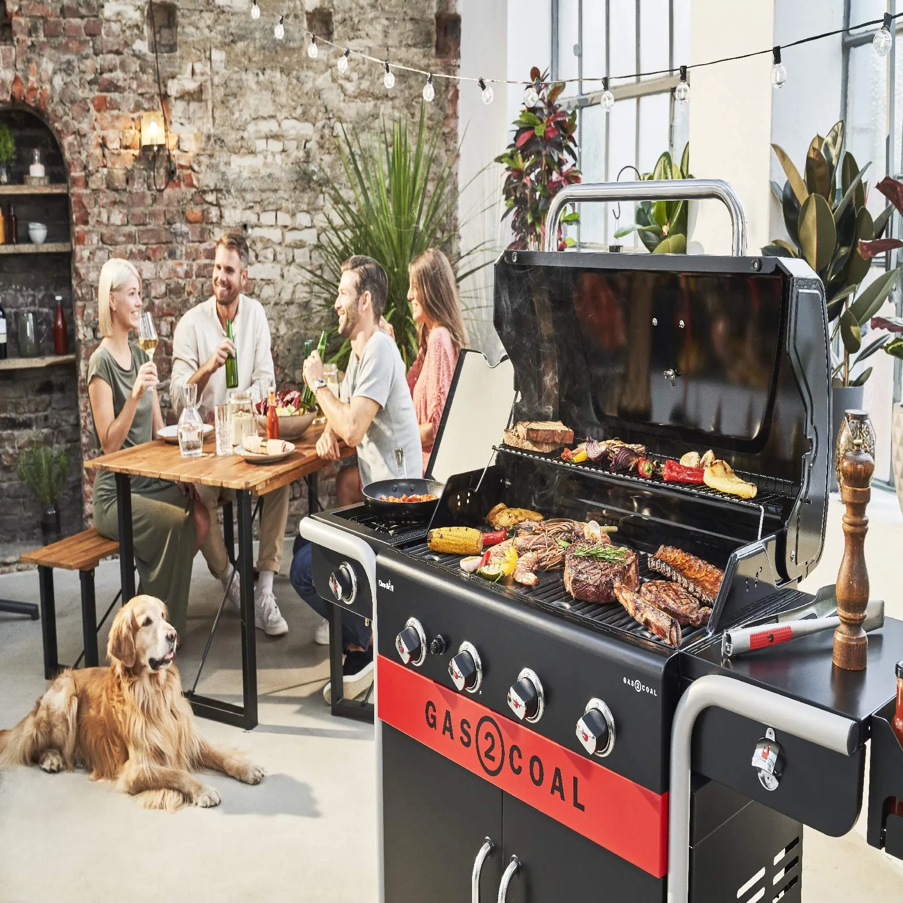 Char-Broil Gas2Coal 2.0 440 Hybrid Gas and Charcoal Grill, 4 Burners - immagine 11