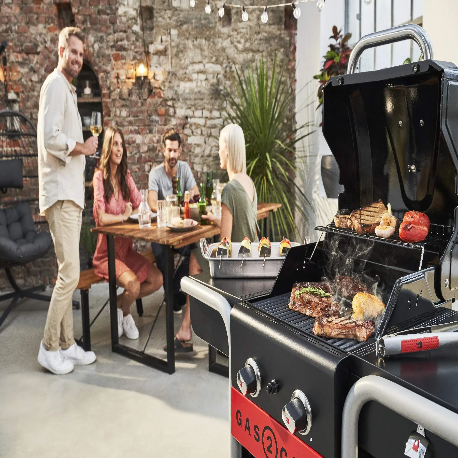 Char-Broil Gas2Coal 2.0 210 Barbecue Ibrido Gas e Carbone, 2 Bruciatori - immagine 9