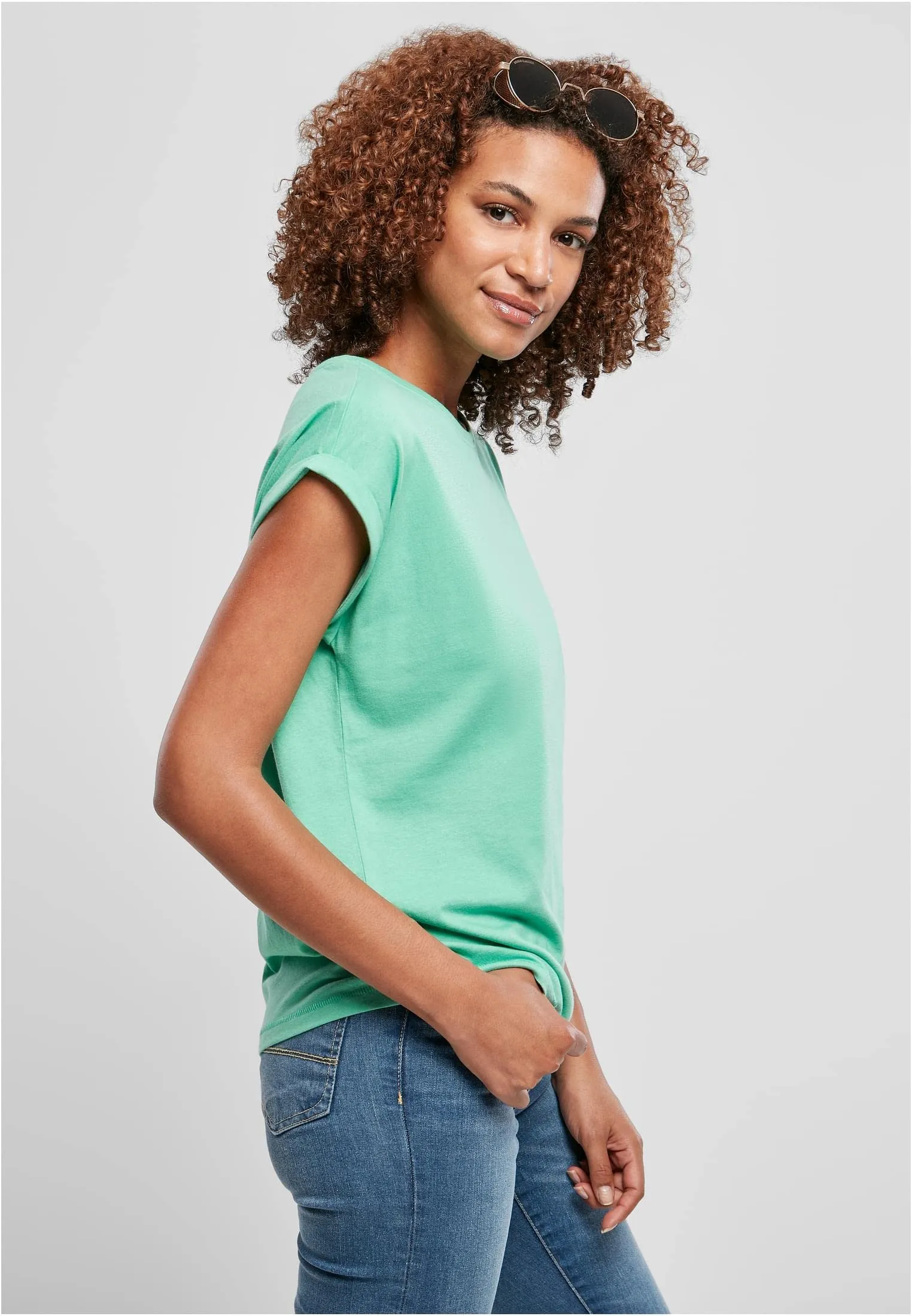 Urban Classics T-shirt da Donna con Maniche Arrotolate in Cotone, Rosso Ciliegia, Taglia XXL - immagine 10