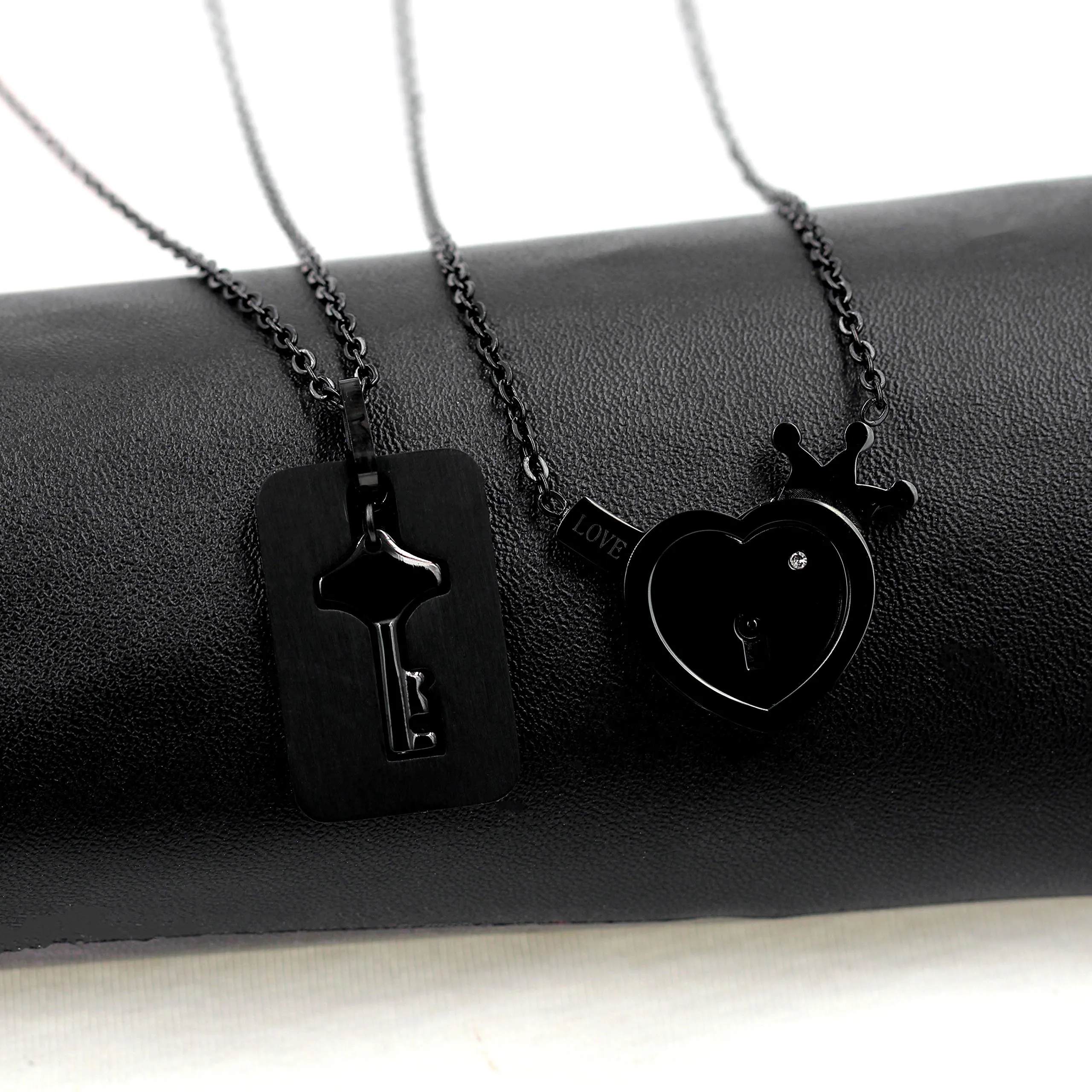 Uloveido Collane per coppie con lucchetto a cuore e chiave in acciaio inossidabile Y844-nero - immagine 8