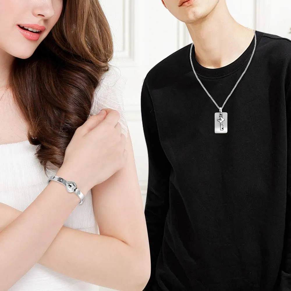Uloveido Bracciale rigido in acciaio al titanio con ciondolo scudo e lucchetto per coppia SN300 - immagine 2
