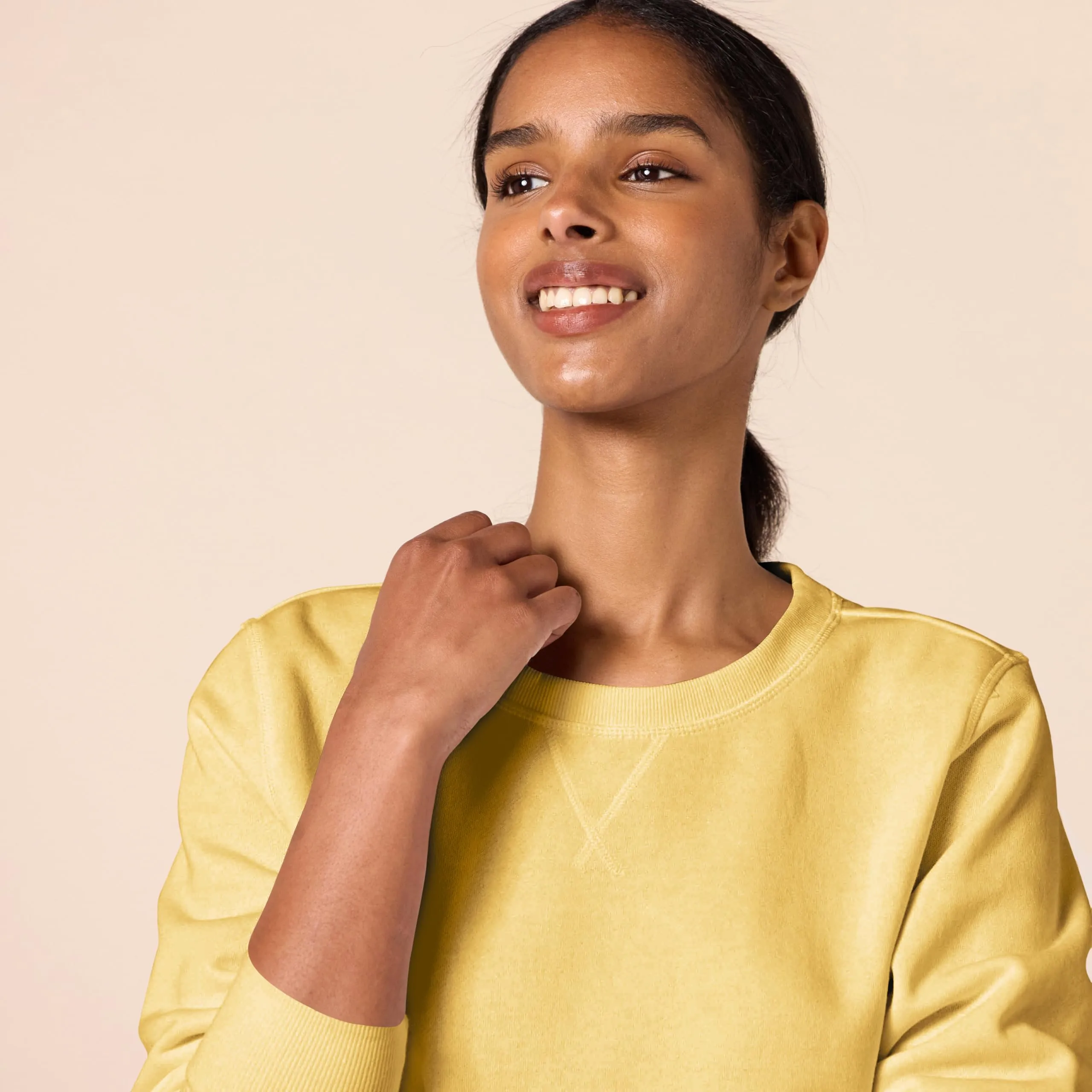 Amazon Essentials Felpa in Pile Girocollo Donna, Giallo Senape Chiaro, M - immagine 4
