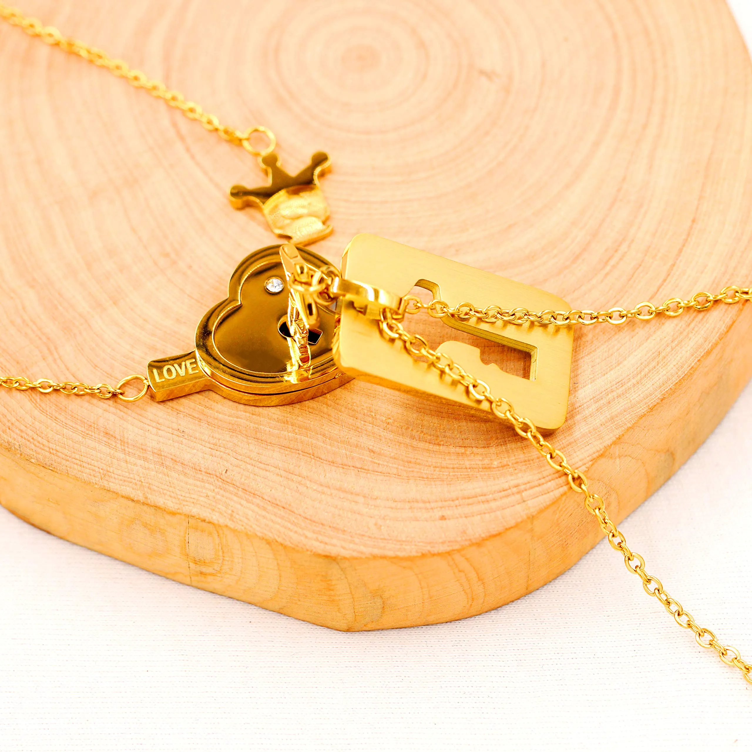 Uloveido Love Heart Lock & Shield Necklace and Key Charm Set for Couples Y844 - immagine 6