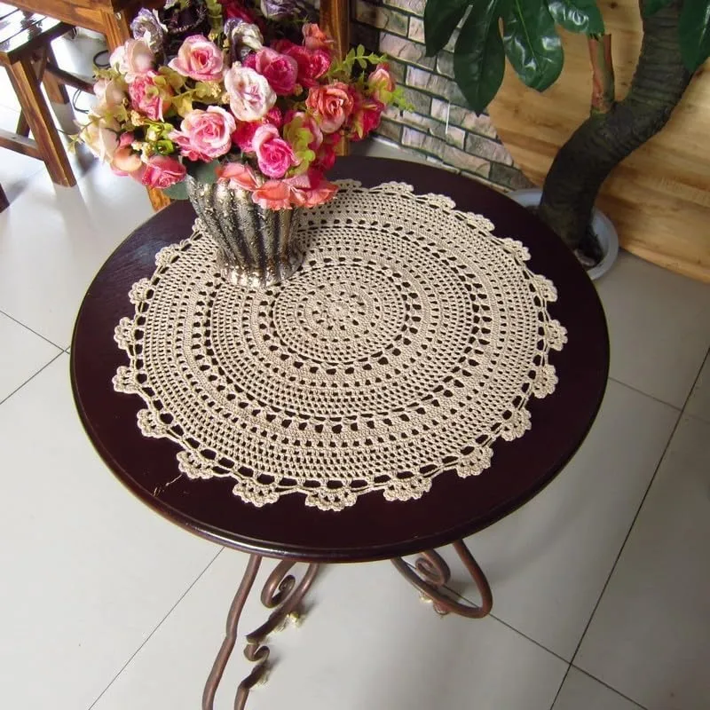 Drhomeam Centrini in Pizzo Fatti a Mano all'Uncinetto in Cotone, Tovaglietta Rotonda Vintage Floreale, 25 cm - immagine 3