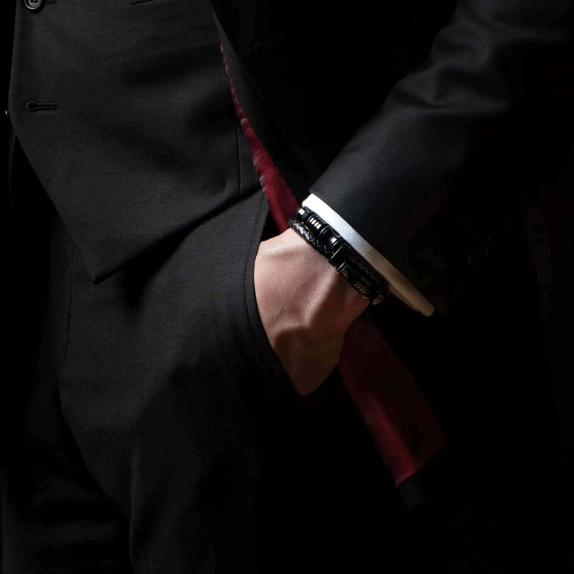 SERASAR Bracciale Uomo in Pelle Nera e Acciaio Inossidabile, 23cm - immagine 3