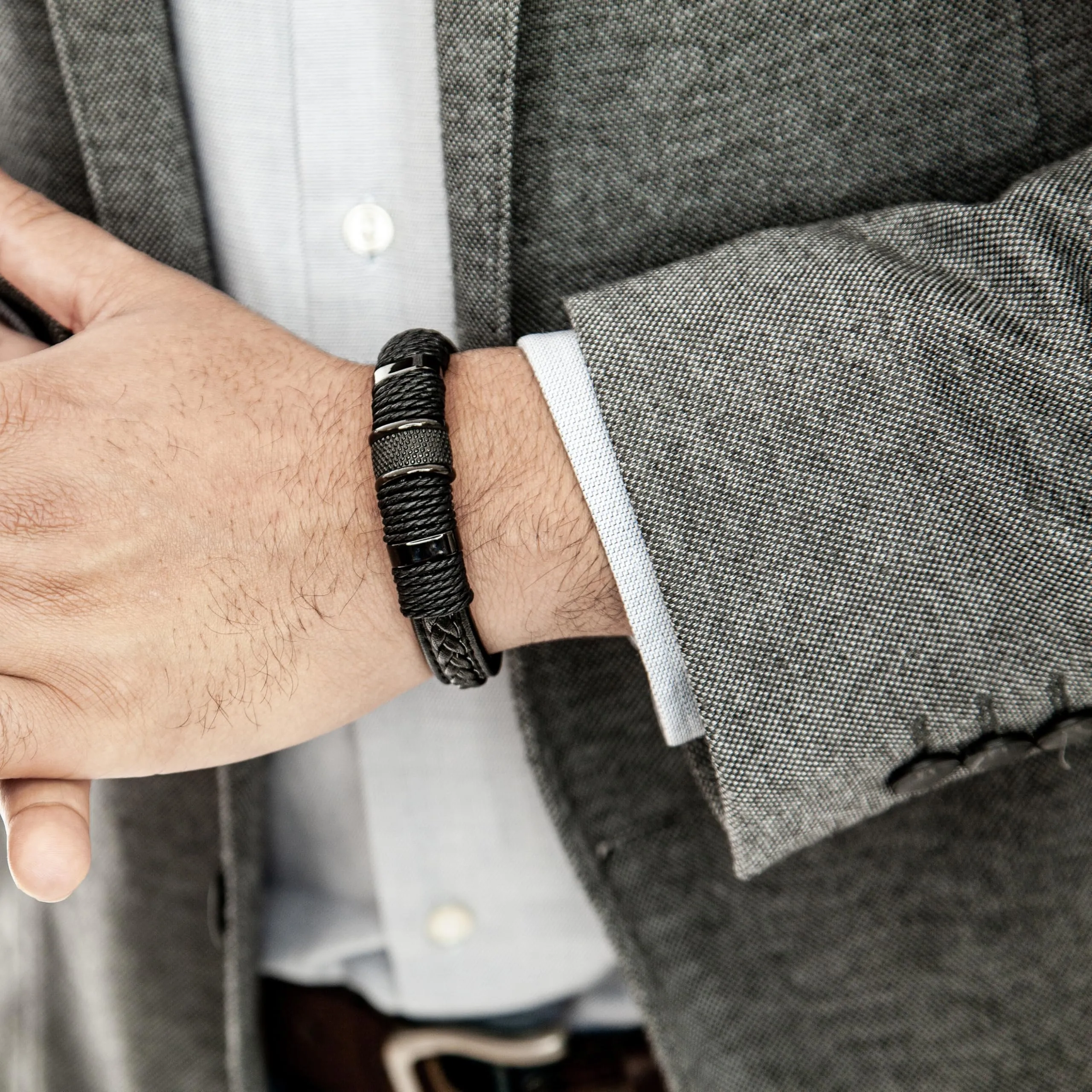 SERASAR Bracciale Uomo in Pelle Nera, 17cm - immagine 3