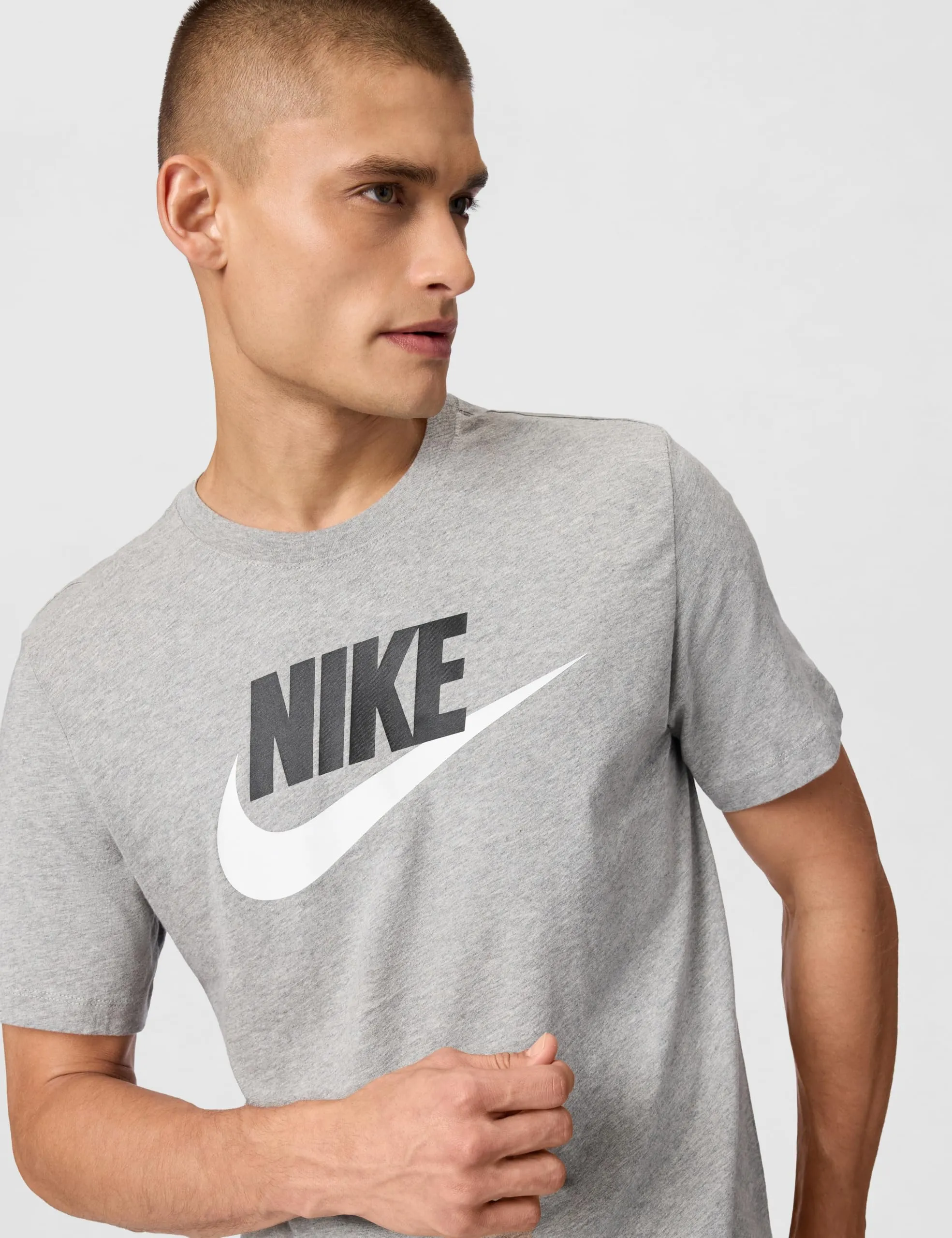 Nike Tee Icon Futura Men's T-Shirt, Dark Grey Heather/Black/White 063, Large - immagine 5