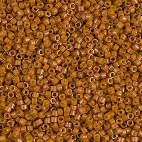 Miyuki Delica Seed Beads 11/0, Opaque Dark Pumpkin (#DB0664), 5g, Japanese Glass - immagine 1