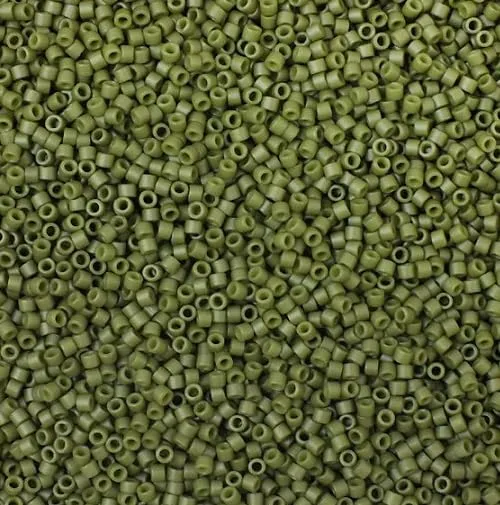 Miyuki Delica Seed Beads 11/0, Opaque Olivine (#DB0391), Japanese Glass - immagine 1