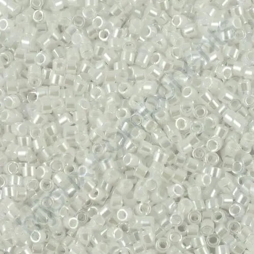 Miyuki Delica Seed Beads 11/0, Bianco Opaco #DB0200, 5g - immagine 1