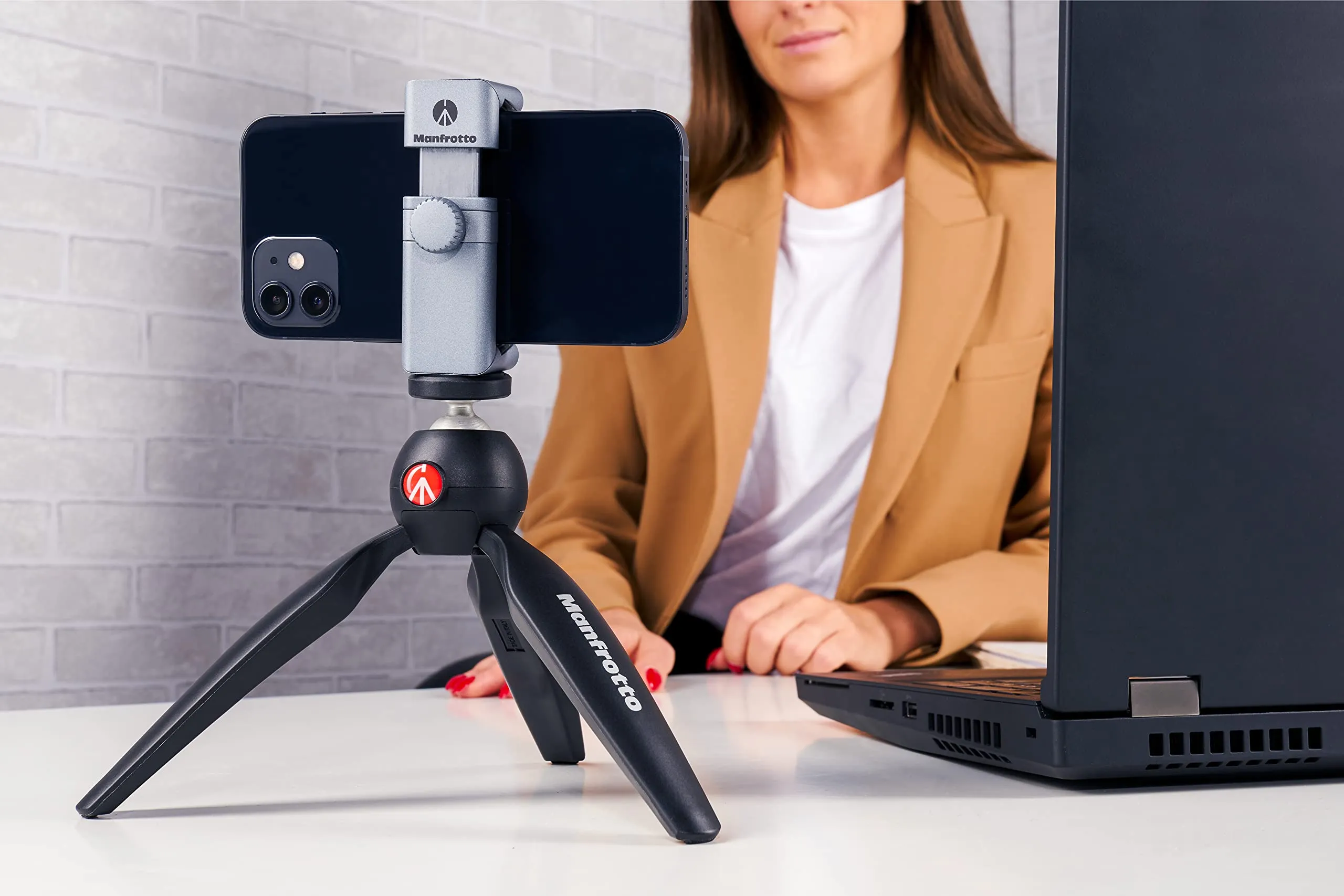 Manfrotto PIXI Treppiede da Tavolo per Fotocamere CSC e DSLR - immagine 9