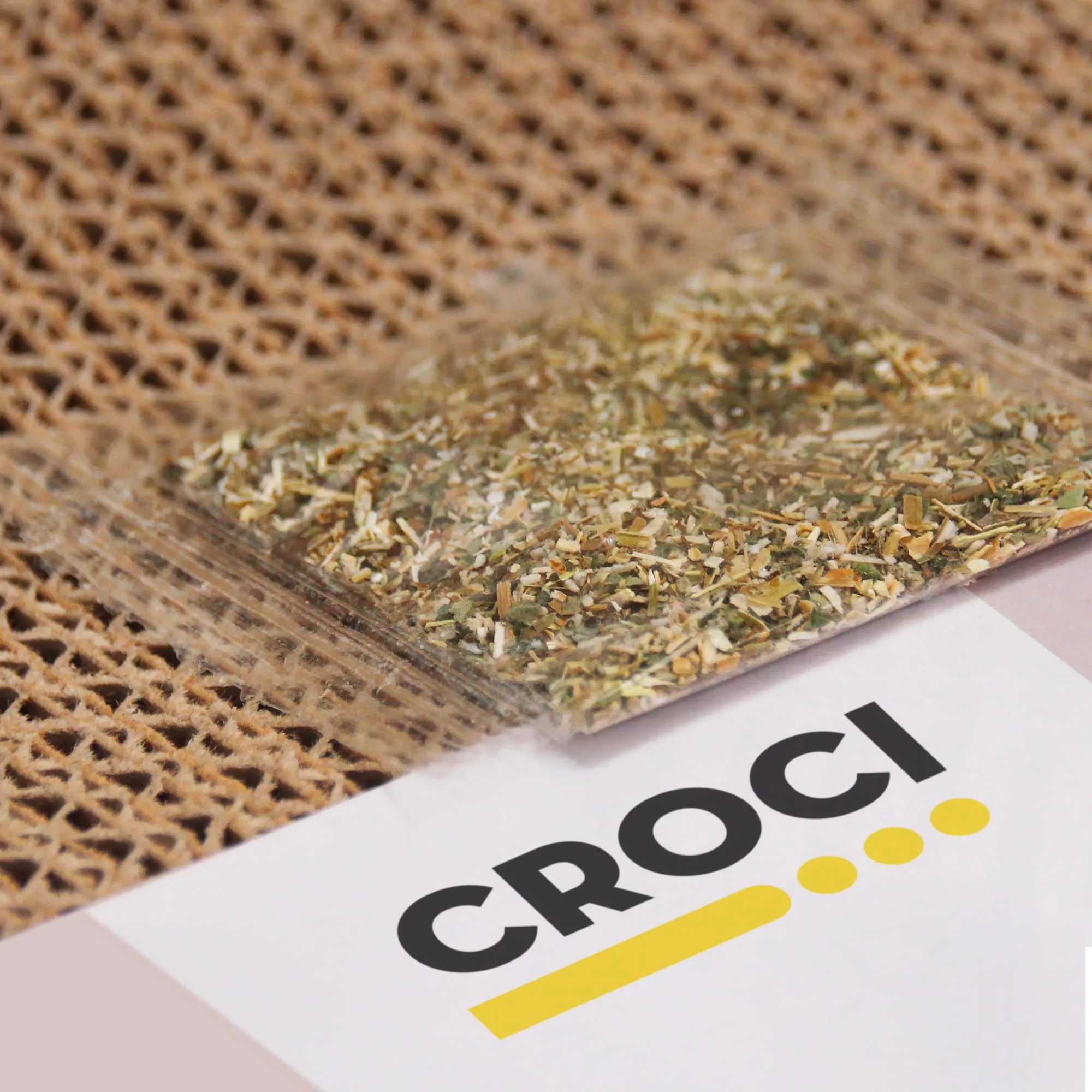 Croci Acquario Tiragraffi per Gatti in Cartone 6 in 1, 44x28x10 cm - immagine 5