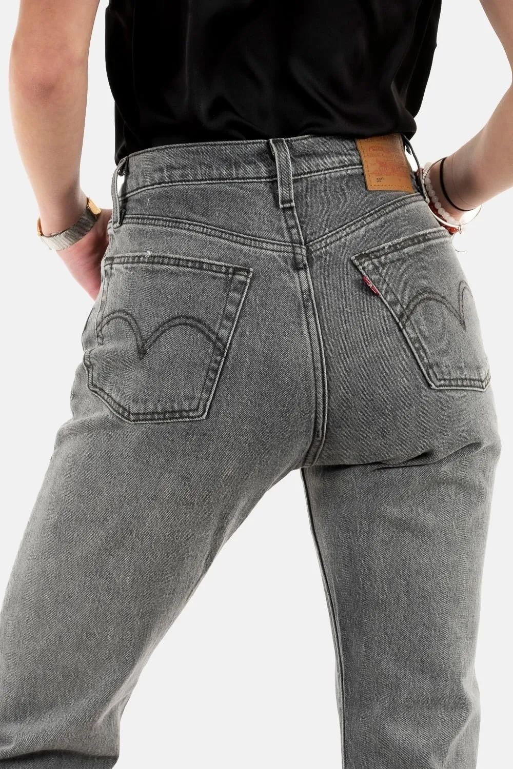 Levi's 501 Crop Women's Jeans - Gray Worn In, 30W / 28L - immagine 3