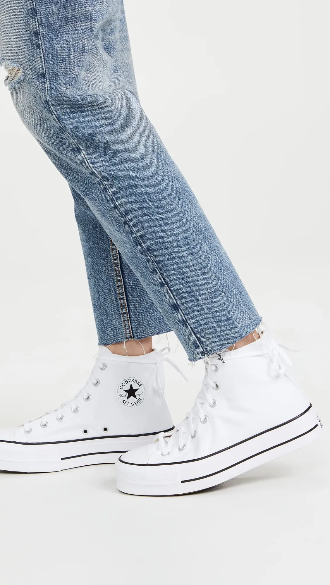 Converse Chuck Taylor All Star Lift High Top Sneaker - Bianco/Nero/Bianco - 45,5 EU - immagine 2